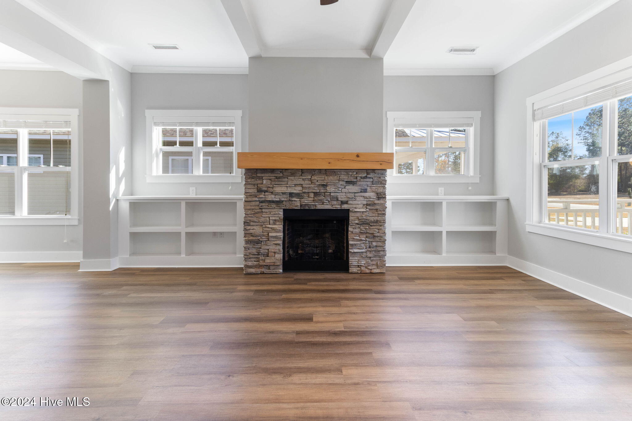 347 Grays Lane