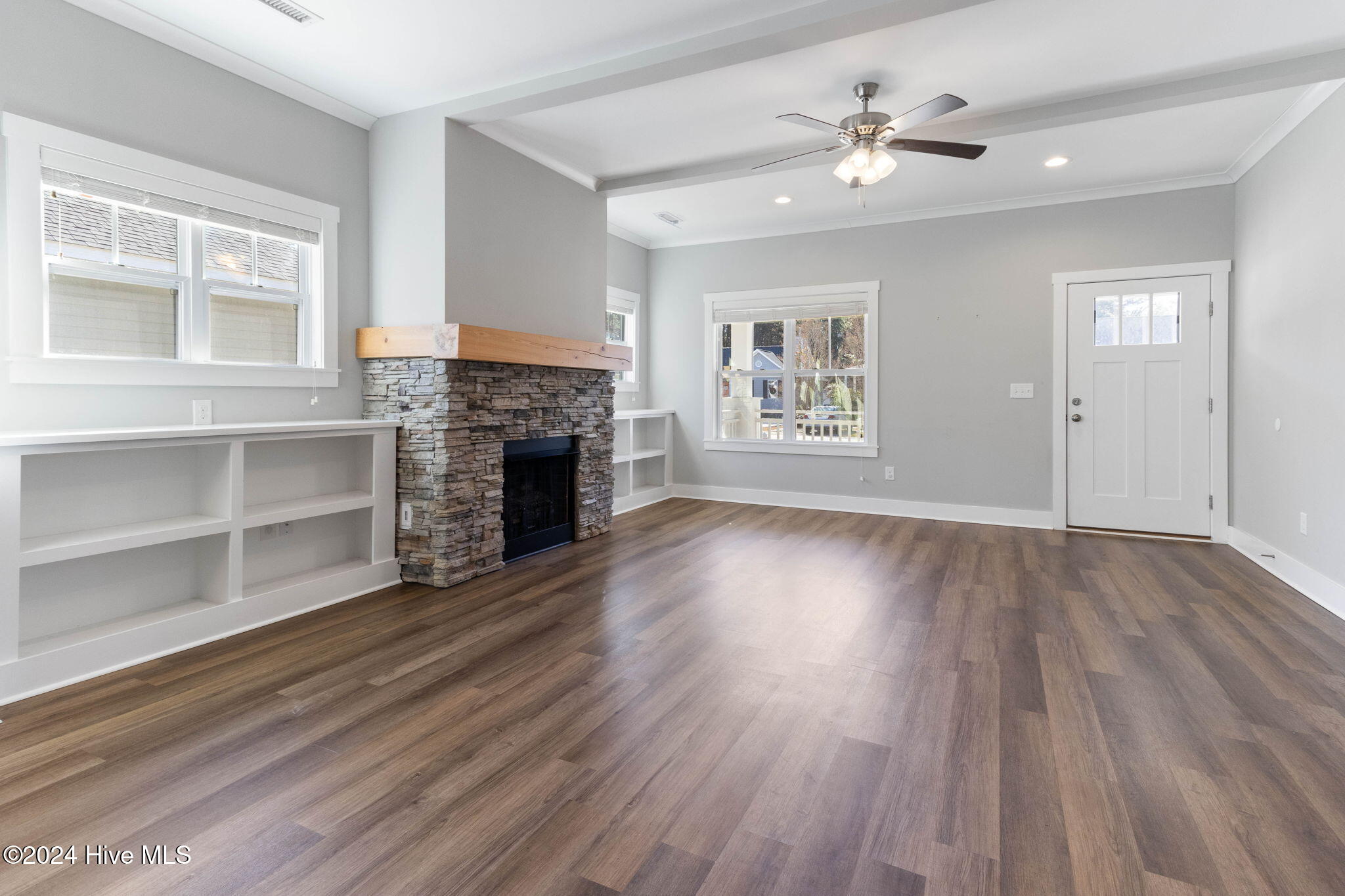 347 Grays Lane