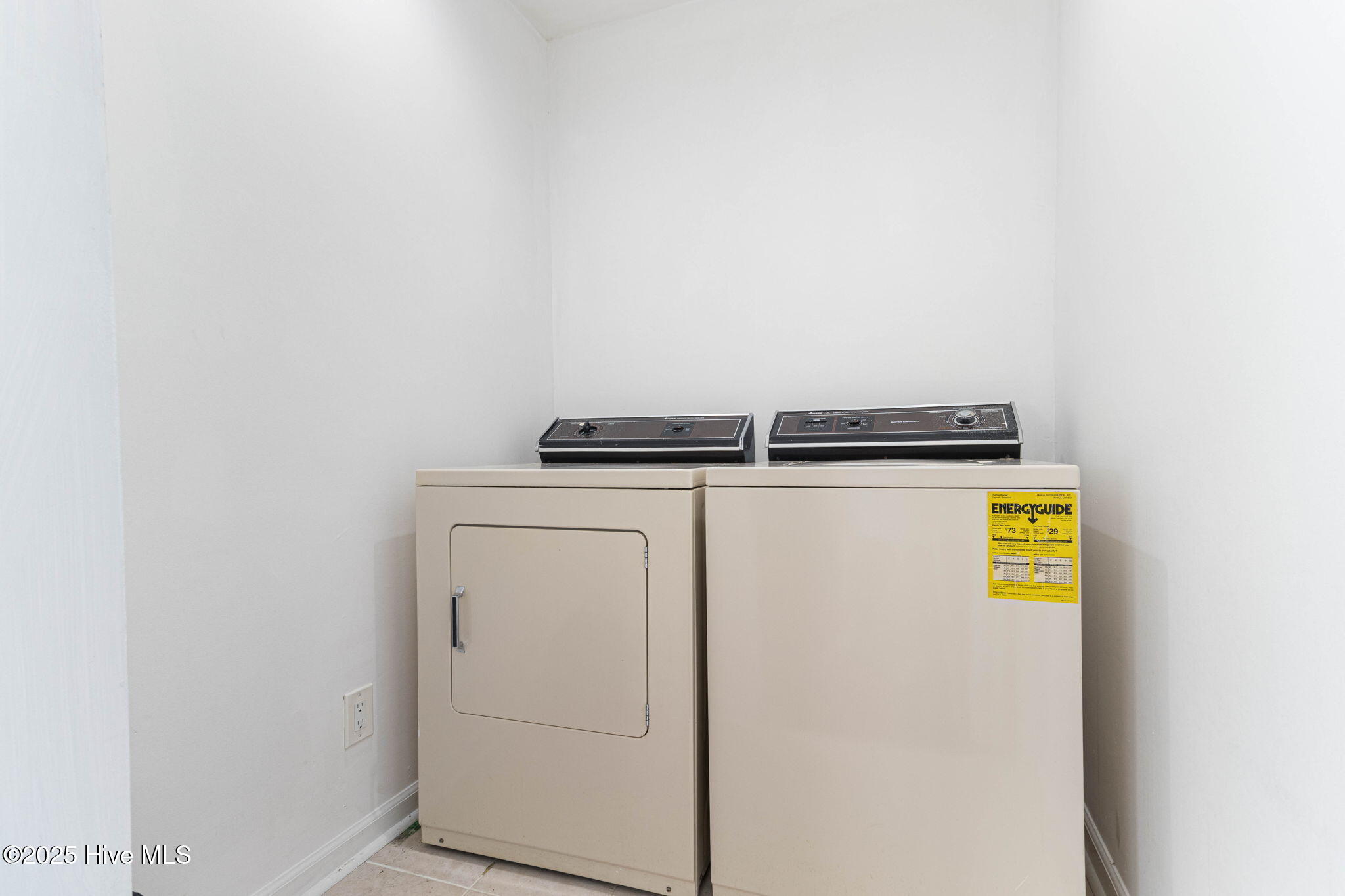 707 Richardson Street