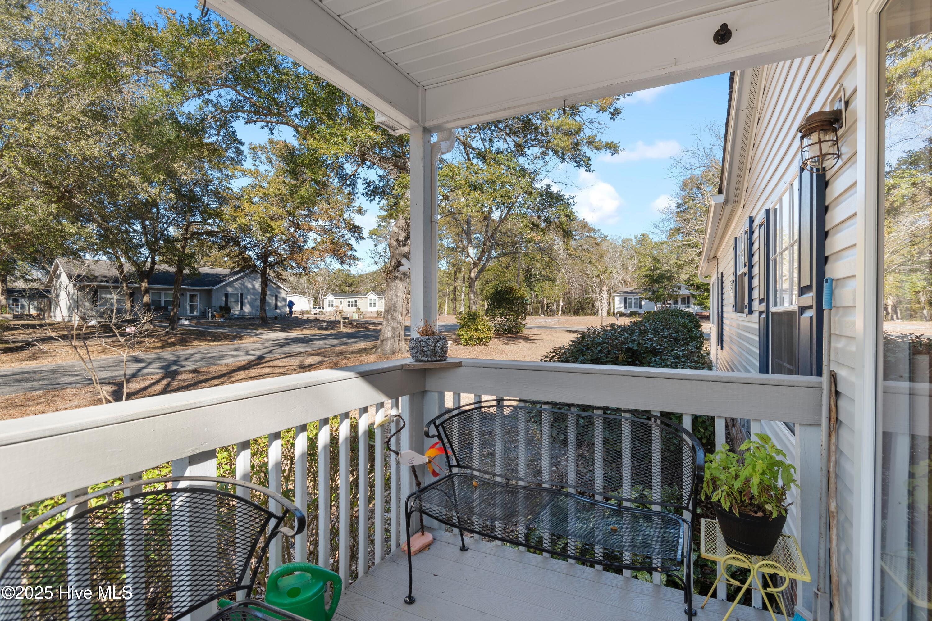 1600 Maple Circle SW