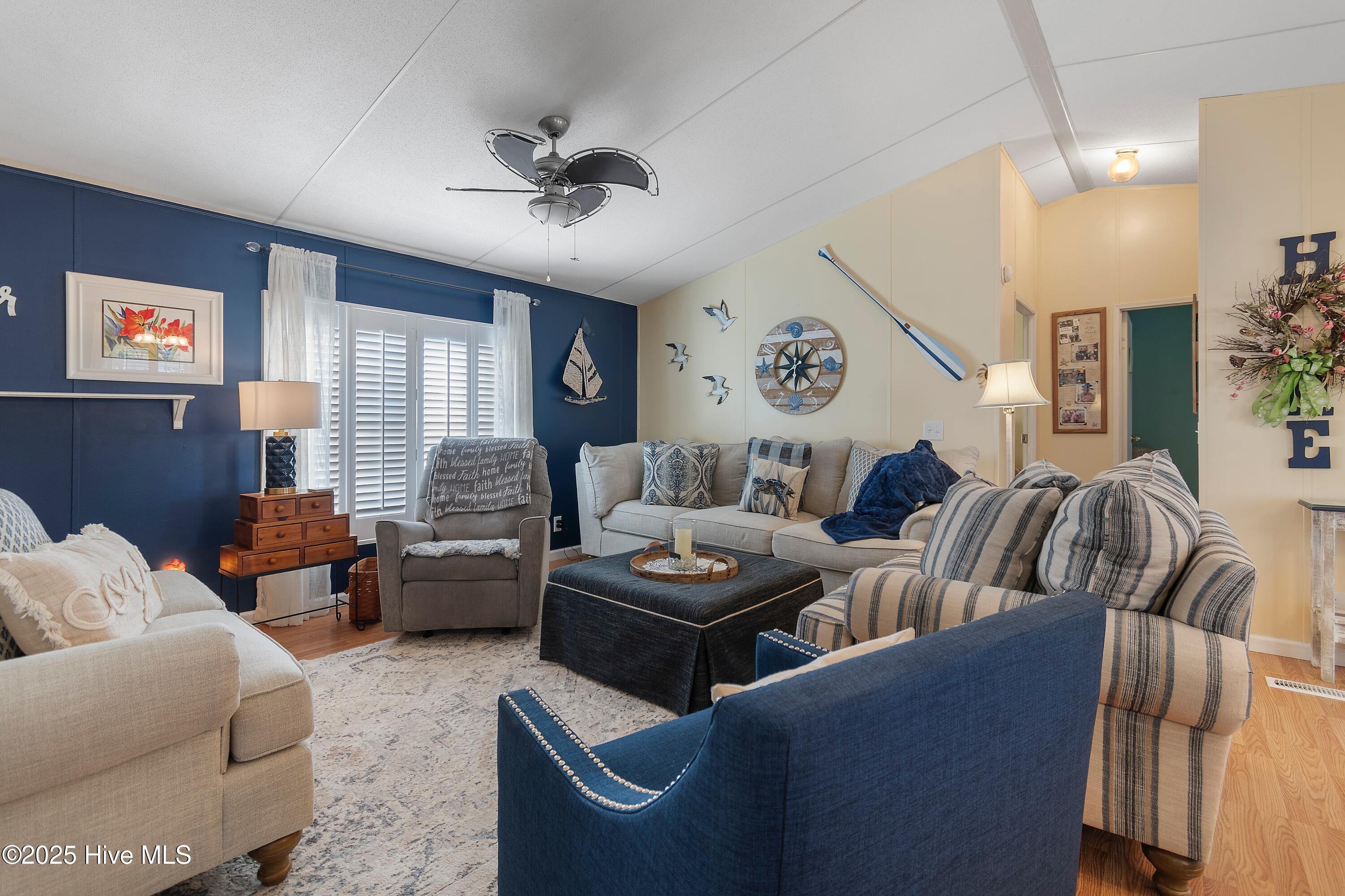 1600 Maple Circle SW