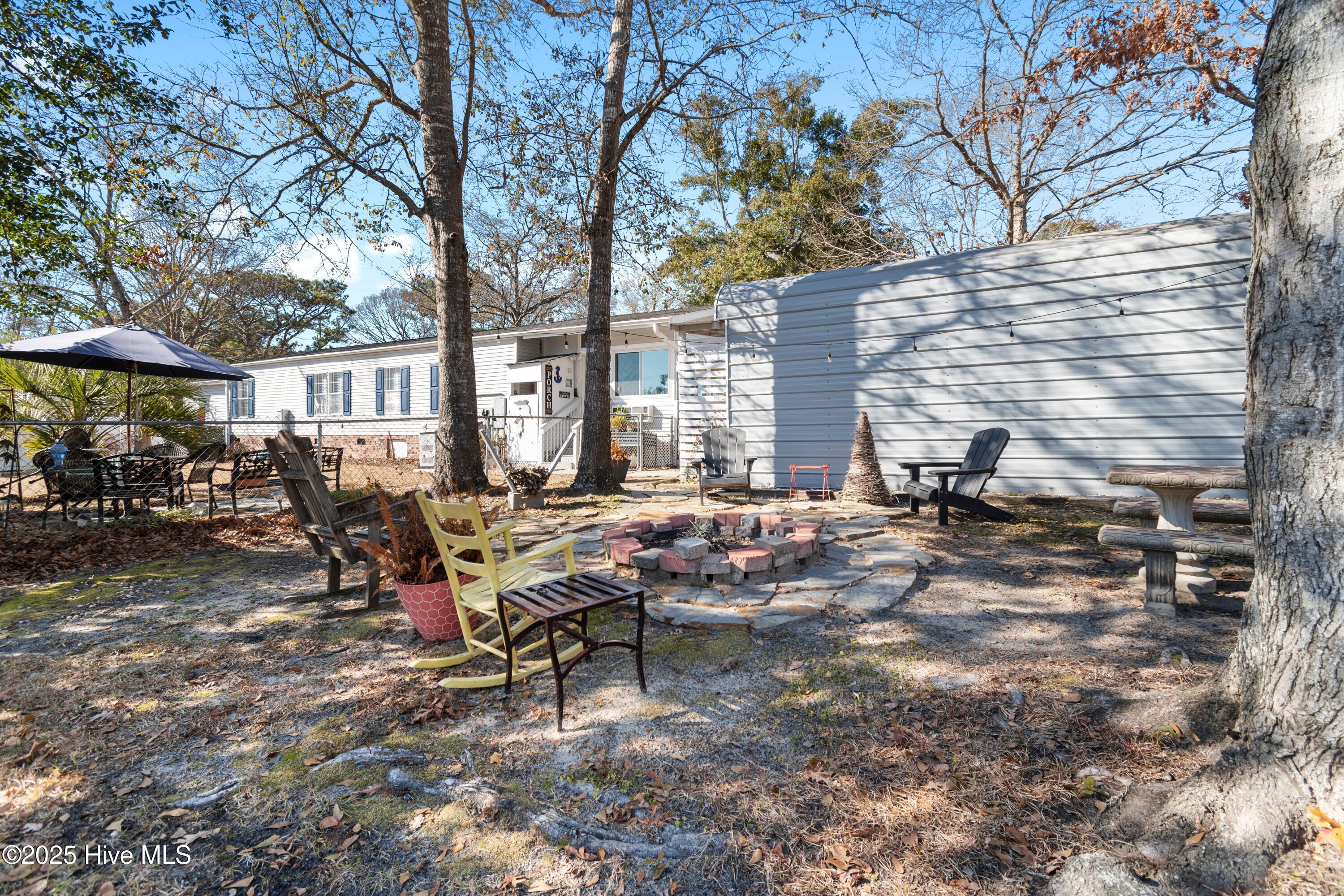 1600 Maple Circle SW