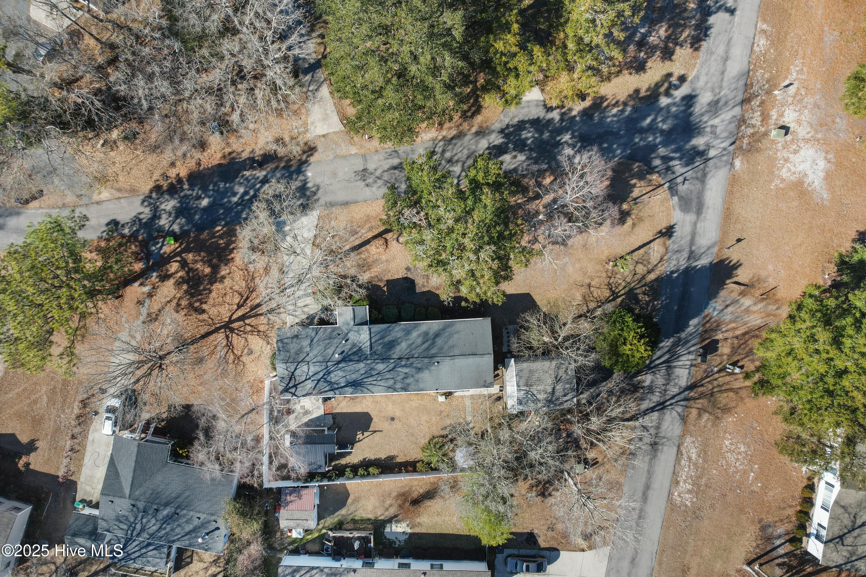 1600 Maple Circle SW