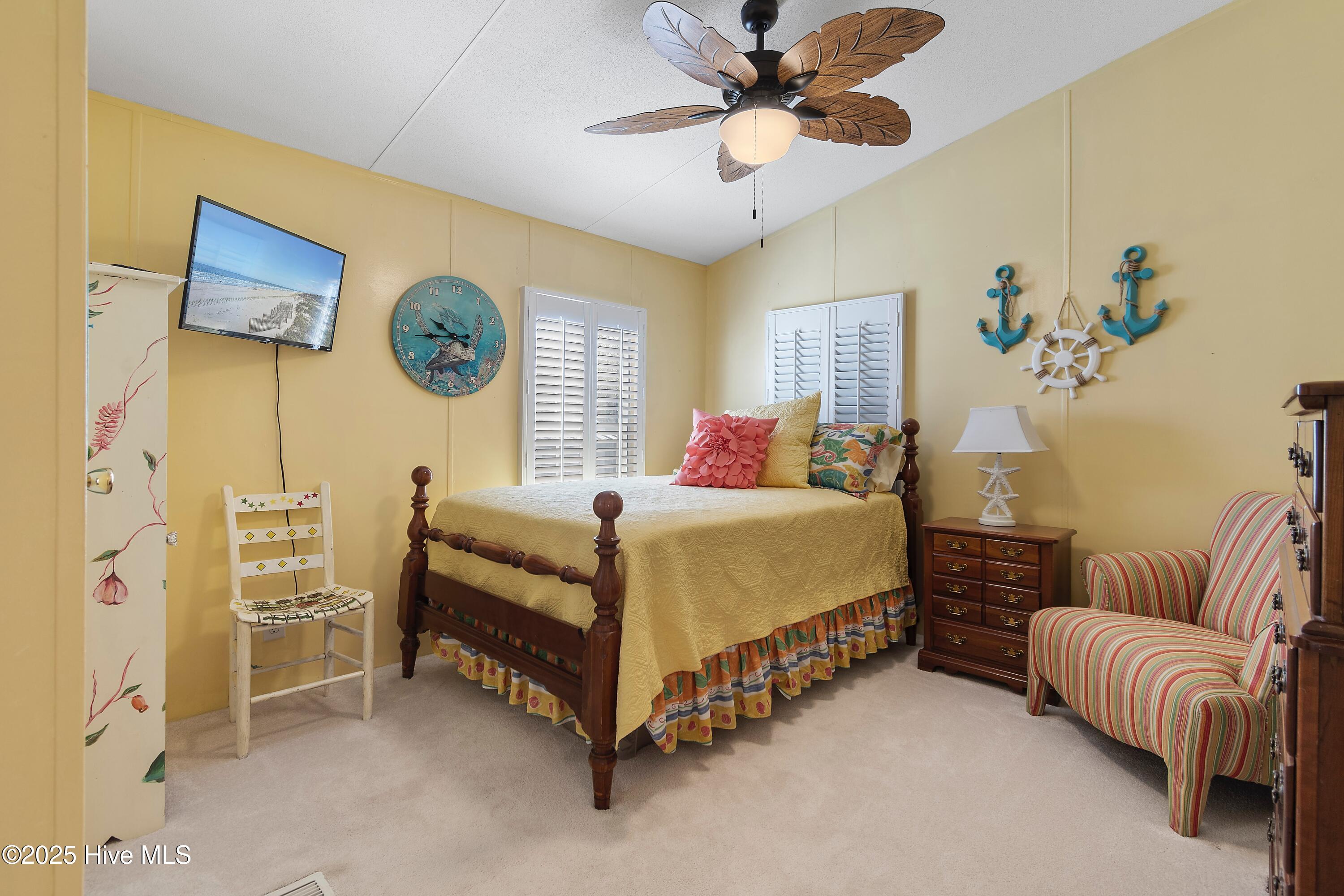 1600 Maple Circle SW