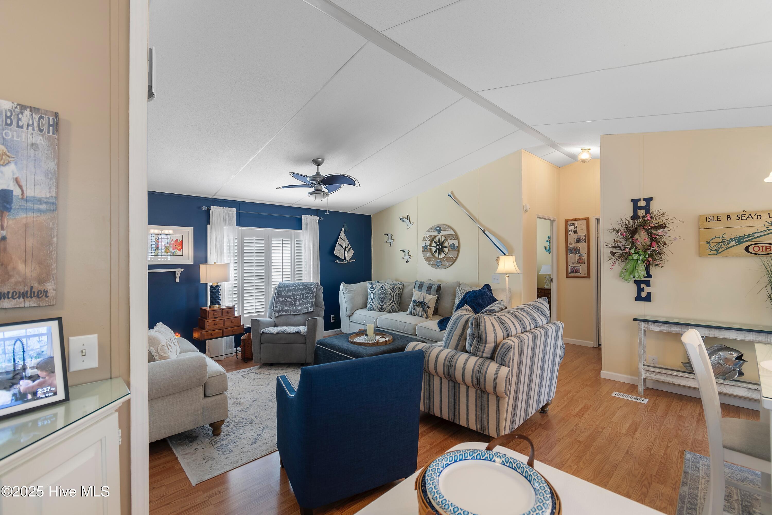 1600 Maple Circle SW