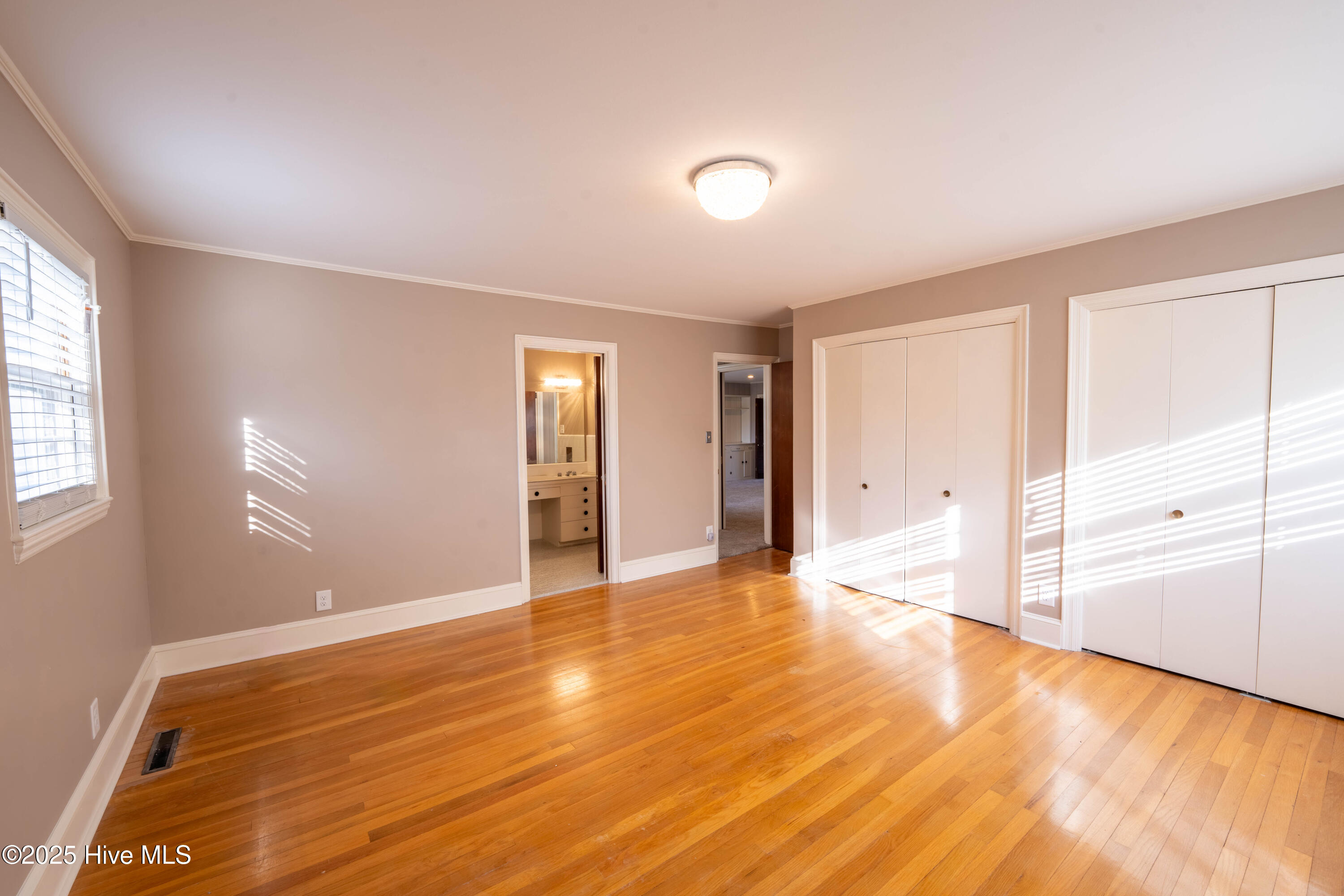 106 Singletary Avenue