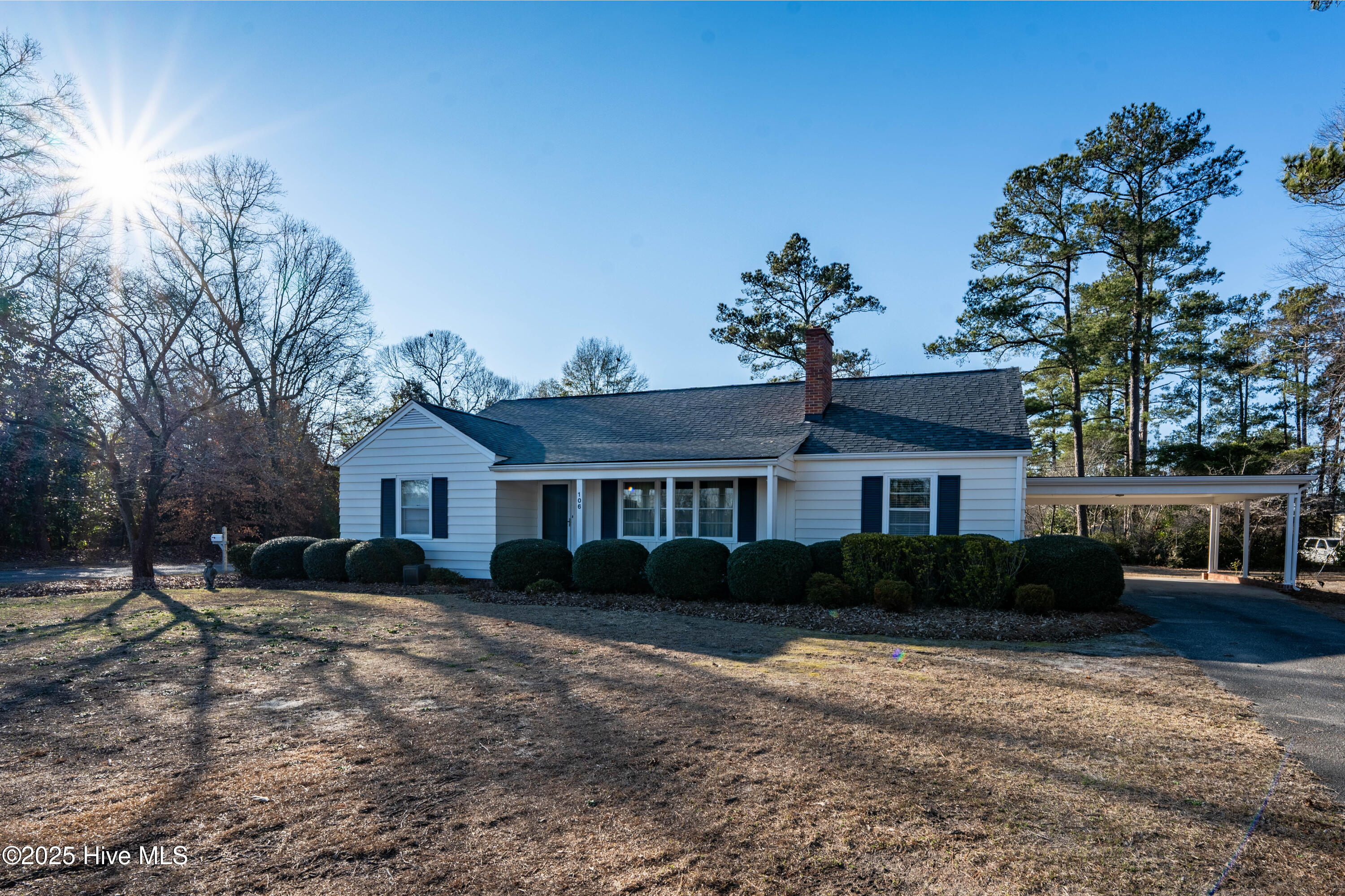 106 Singletary Avenue