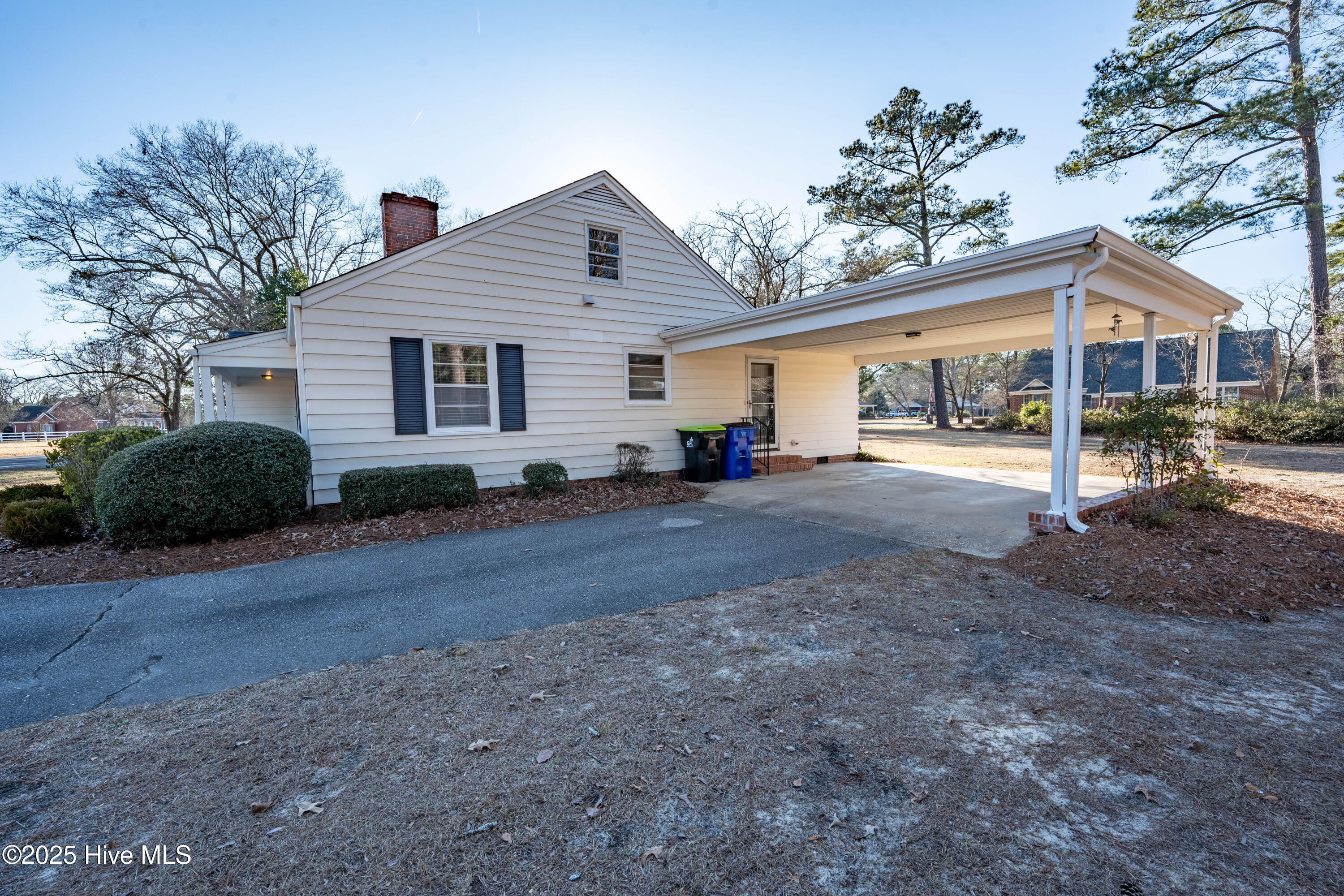 106 Singletary Avenue