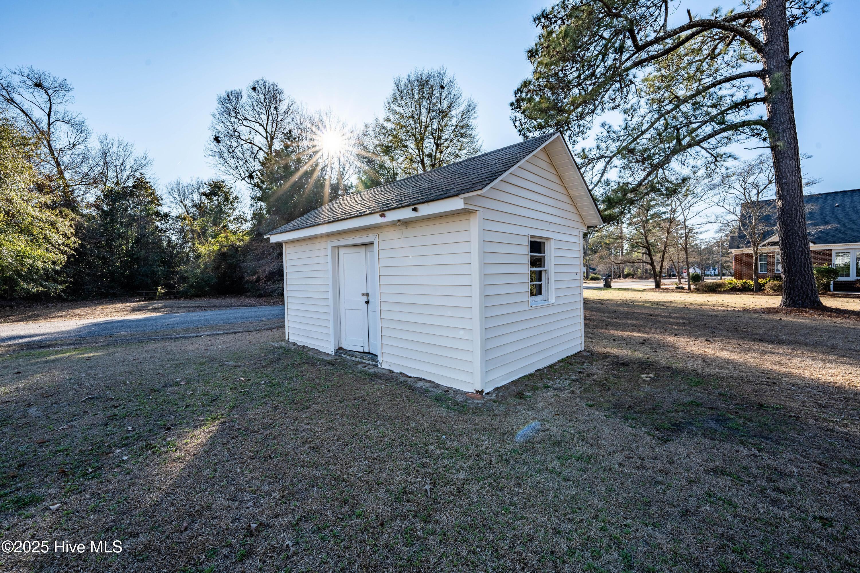 106 Singletary Avenue