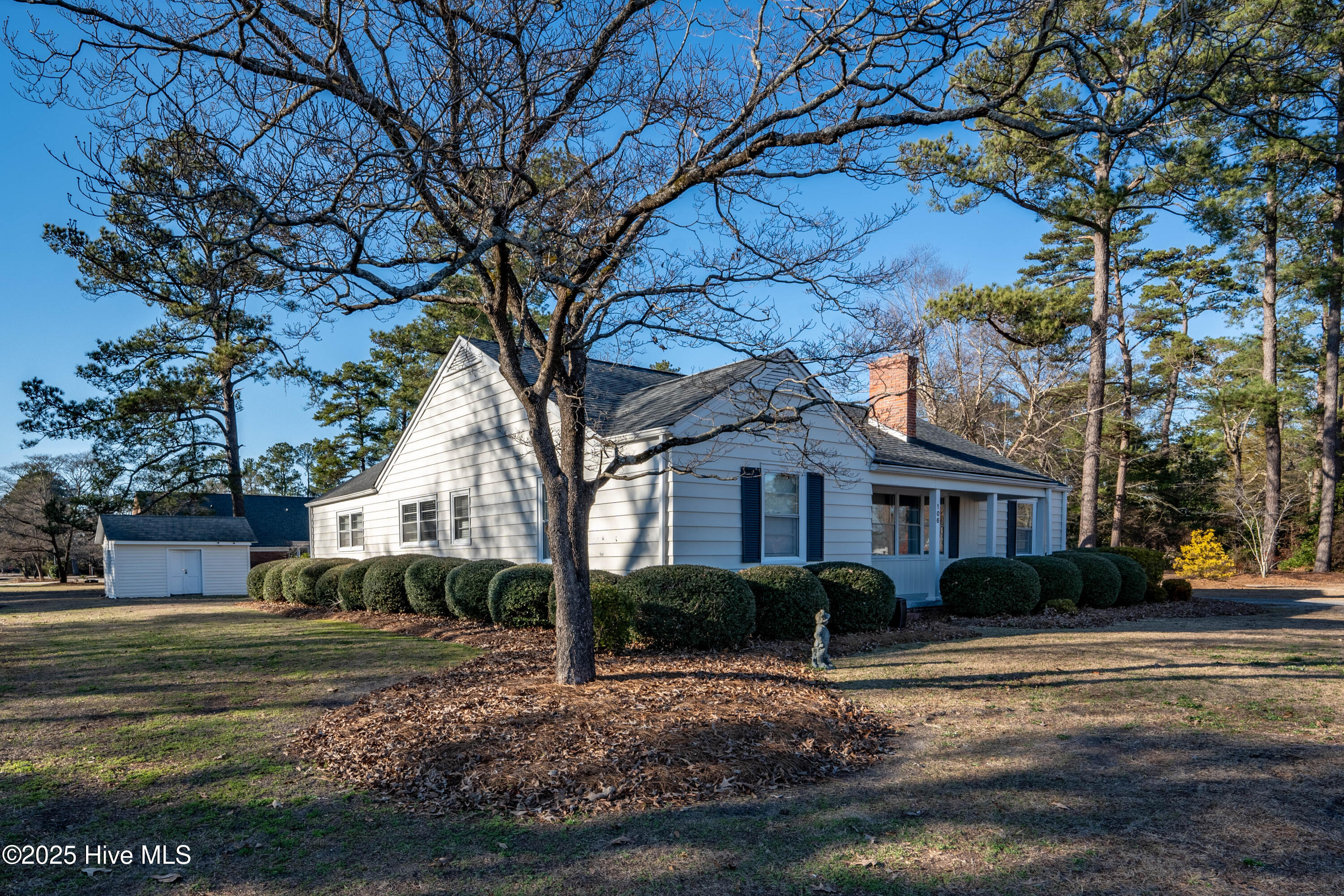 106 Singletary Avenue