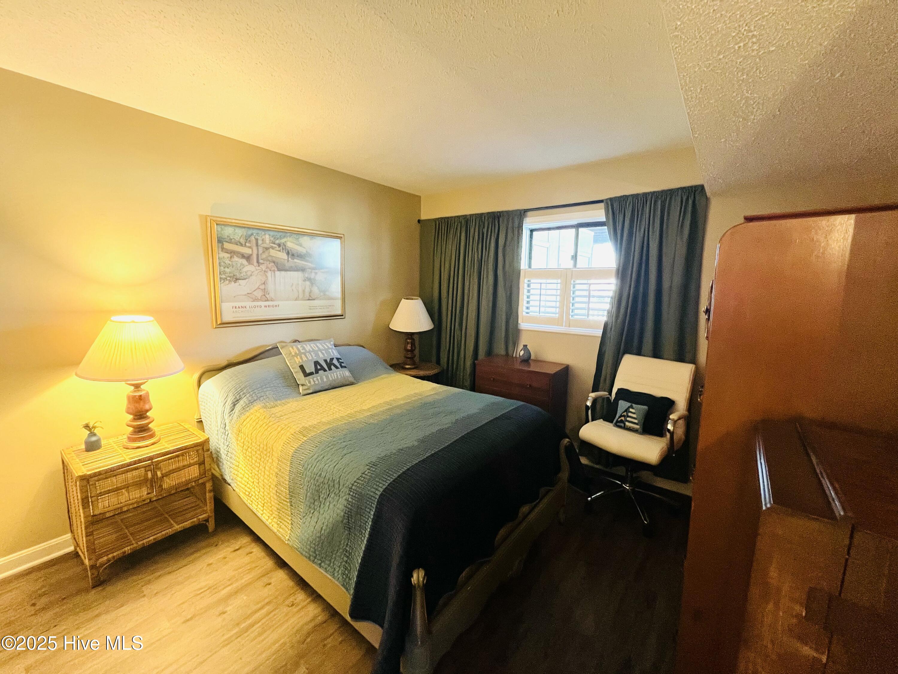 110 Lake Place Condo Drive, 110