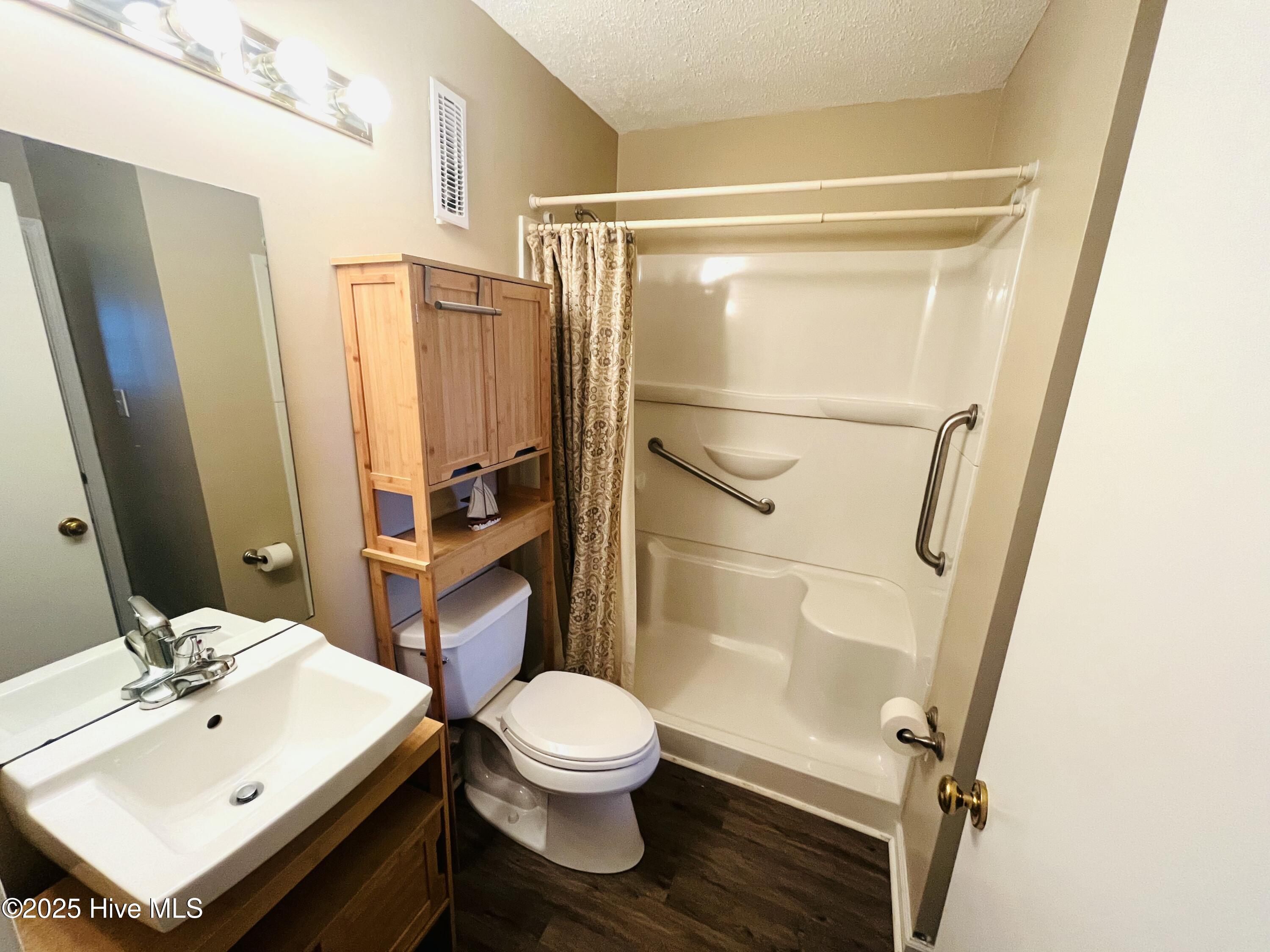 110 Lake Place Condo Drive, 110