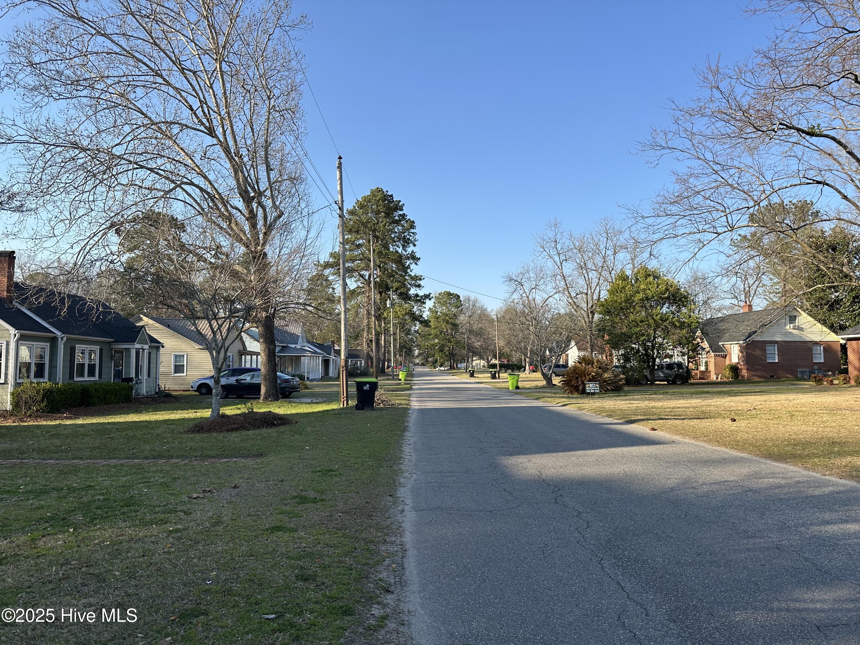 112 S Thompson Street