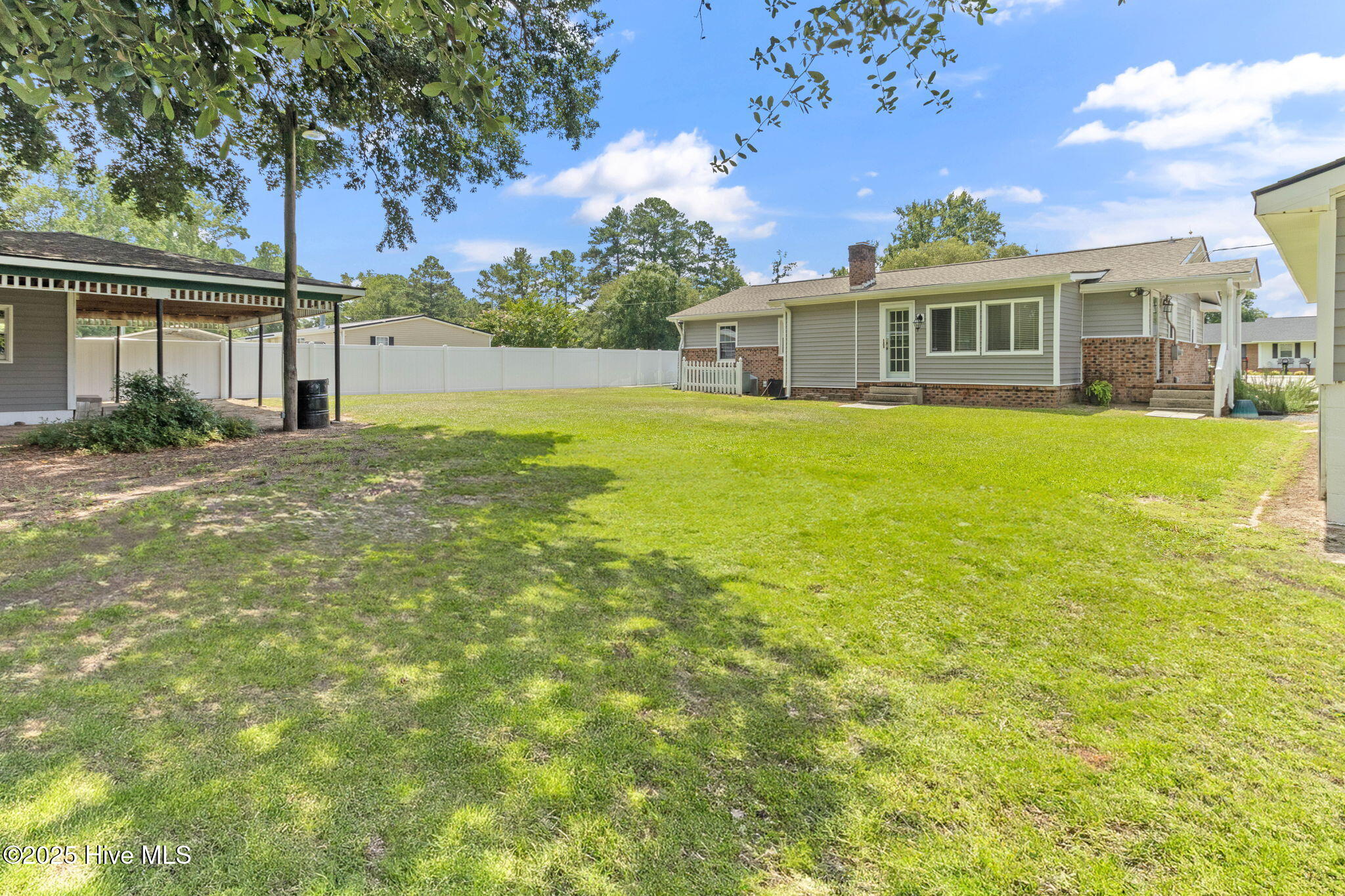 954 Hezekiah Road
