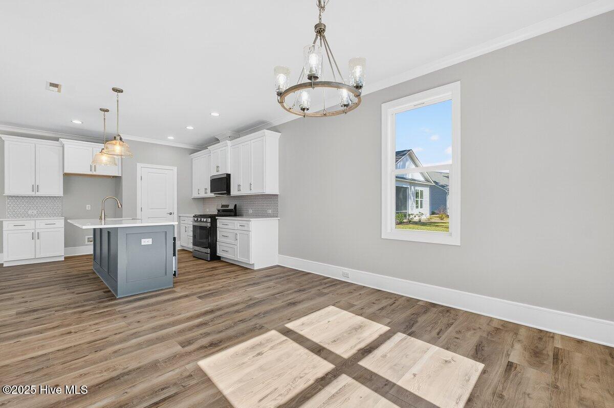 3797 Summer Breeze Court NE