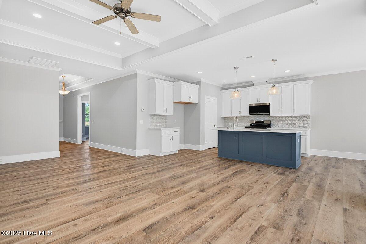 3797 Summer Breeze Court NE