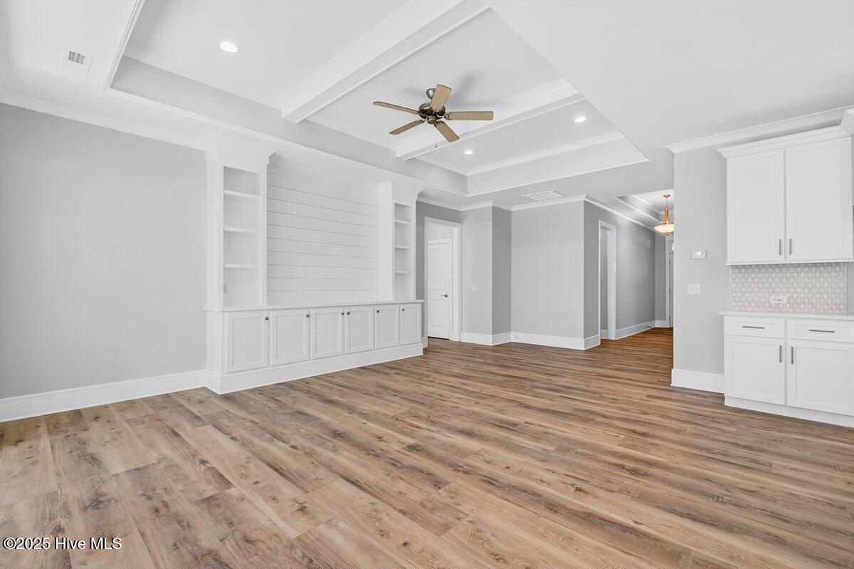 3797 Summer Breeze Court NE