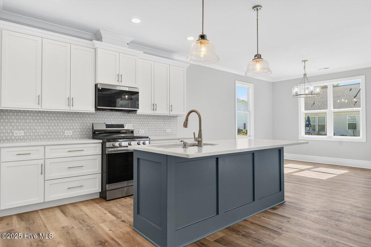 3797 Summer Breeze Court NE