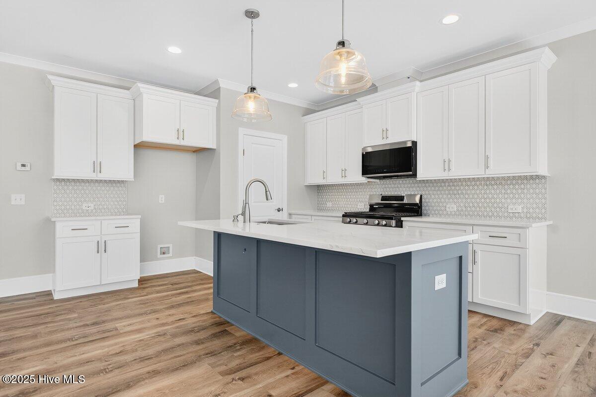 3797 Summer Breeze Court NE