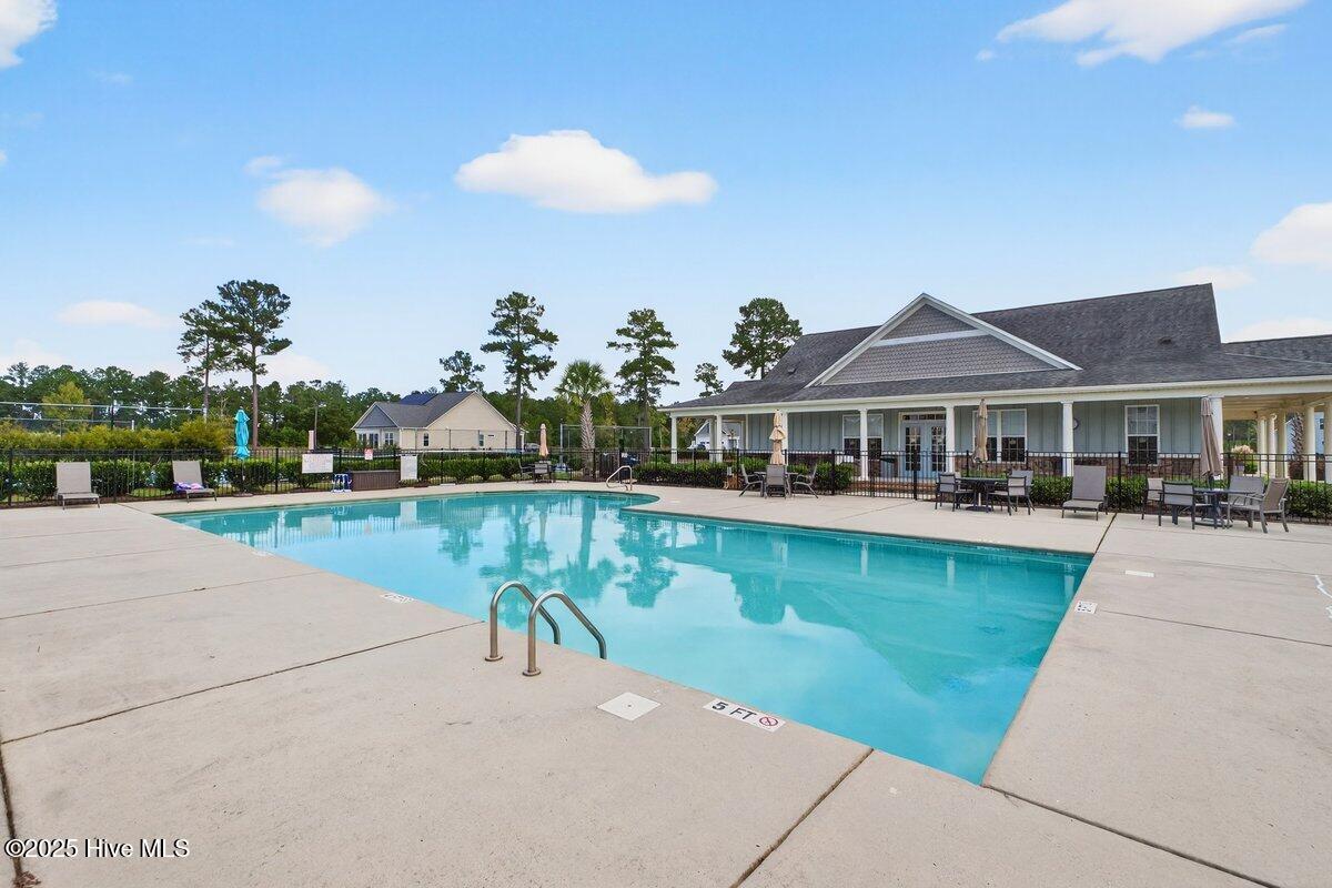 3797 Summer Breeze Court NE