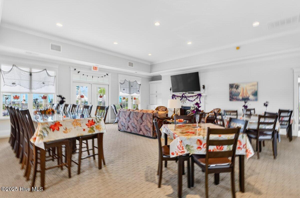 3797 Summer Breeze Court NE