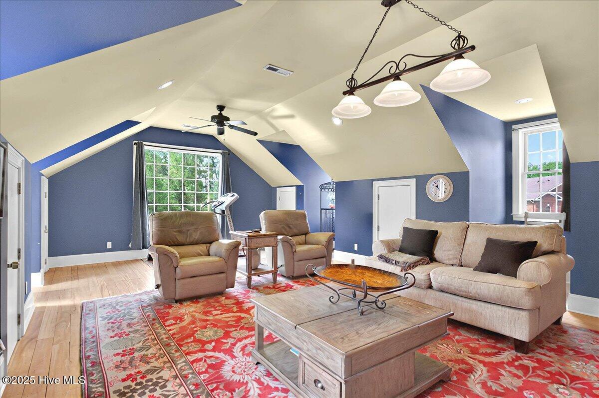 418 Timber Cove Drive