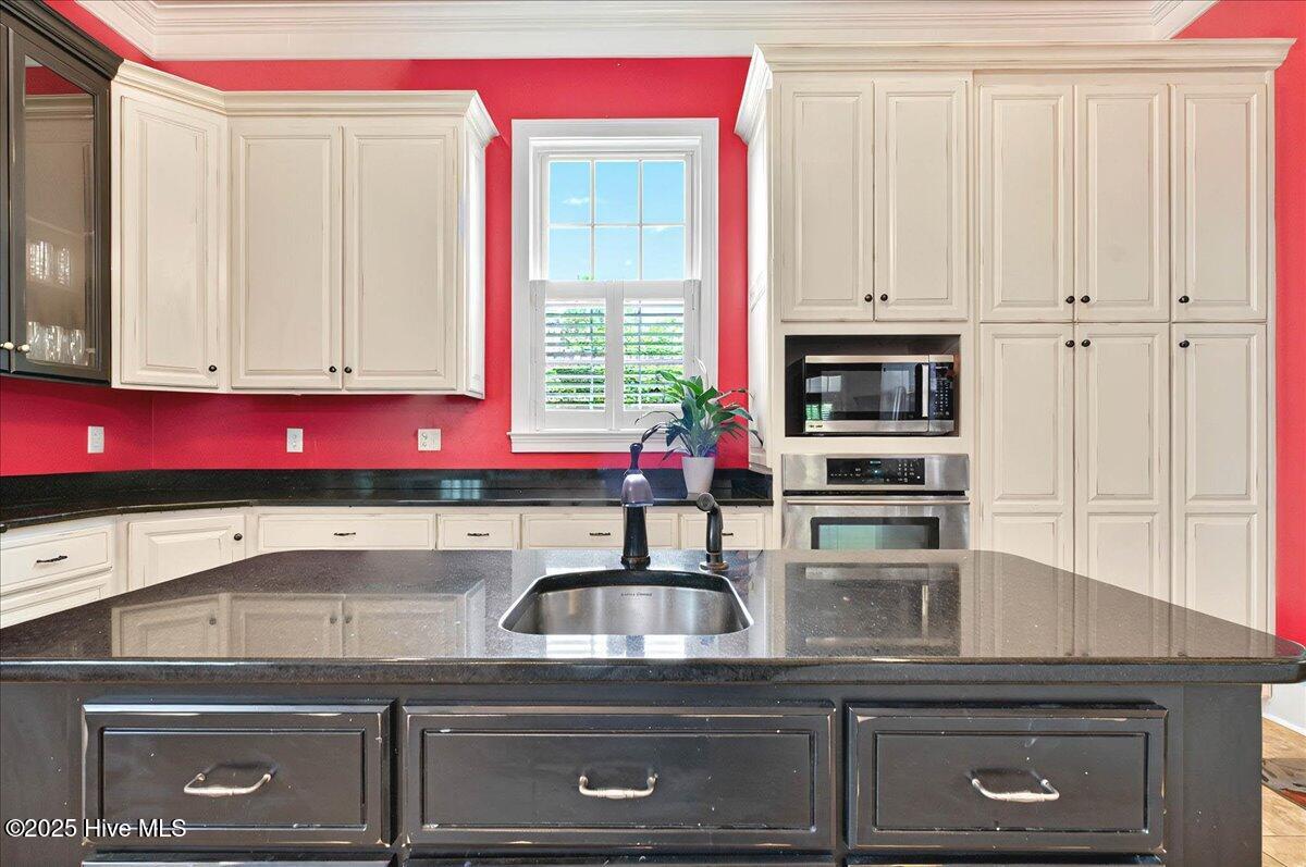 418 Timber Cove Drive