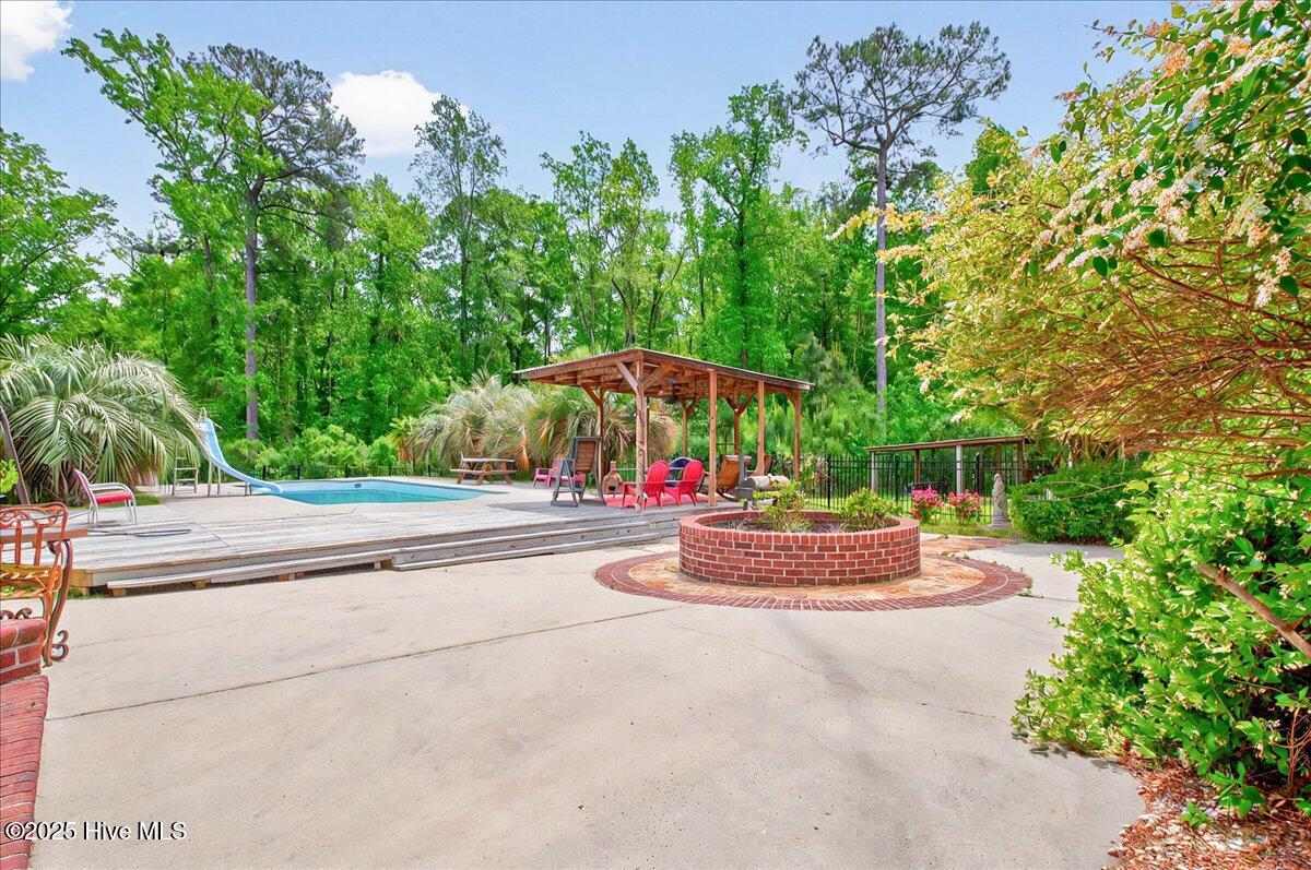 418 Timber Cove Drive