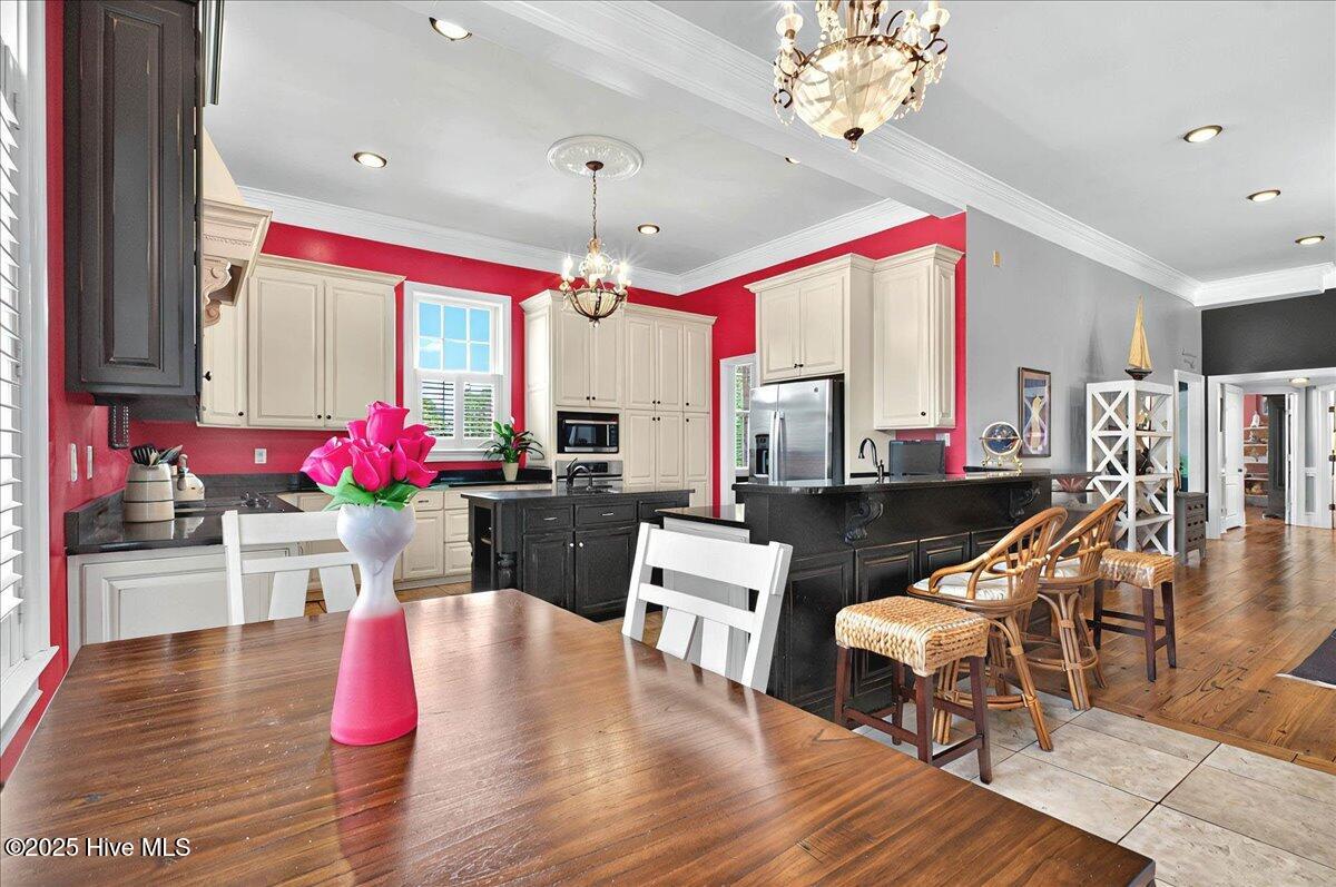 418 Timber Cove Drive