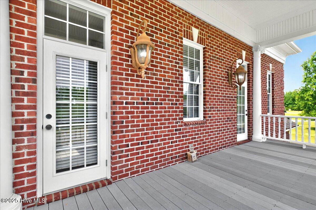 418 Timber Cove Drive