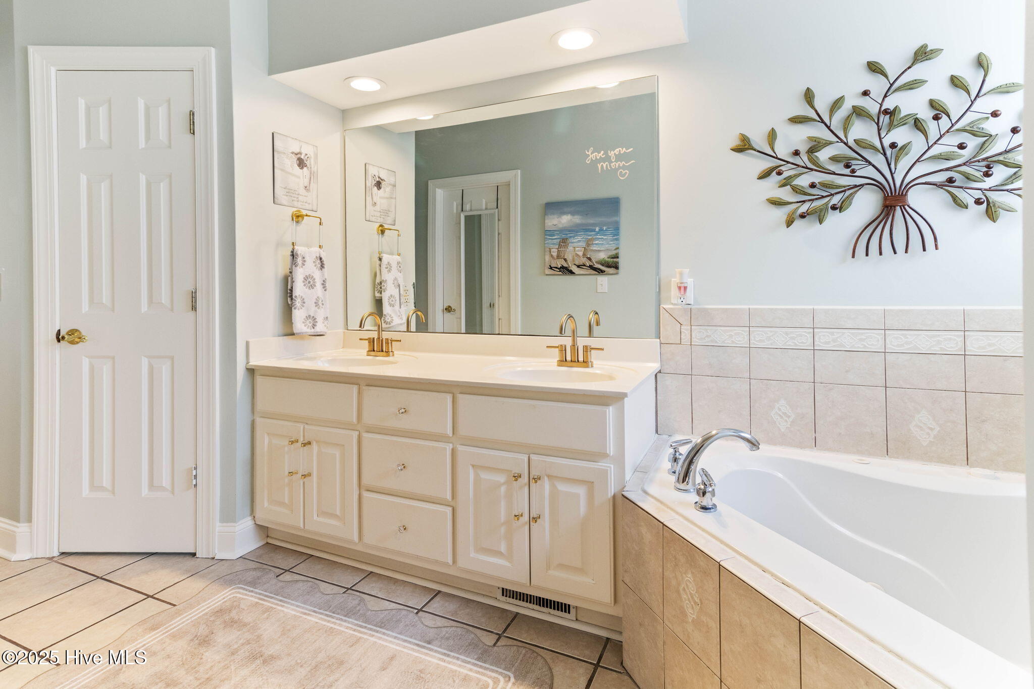 266 Turtle Cove Drive