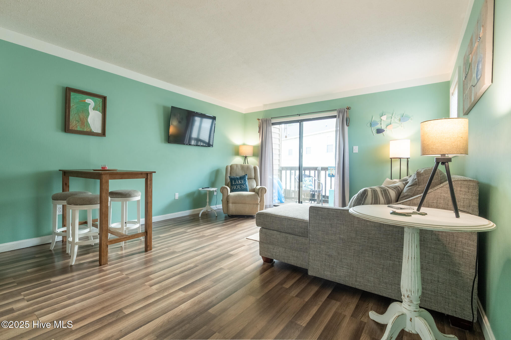 215 Lake Place Condo Drive, 215