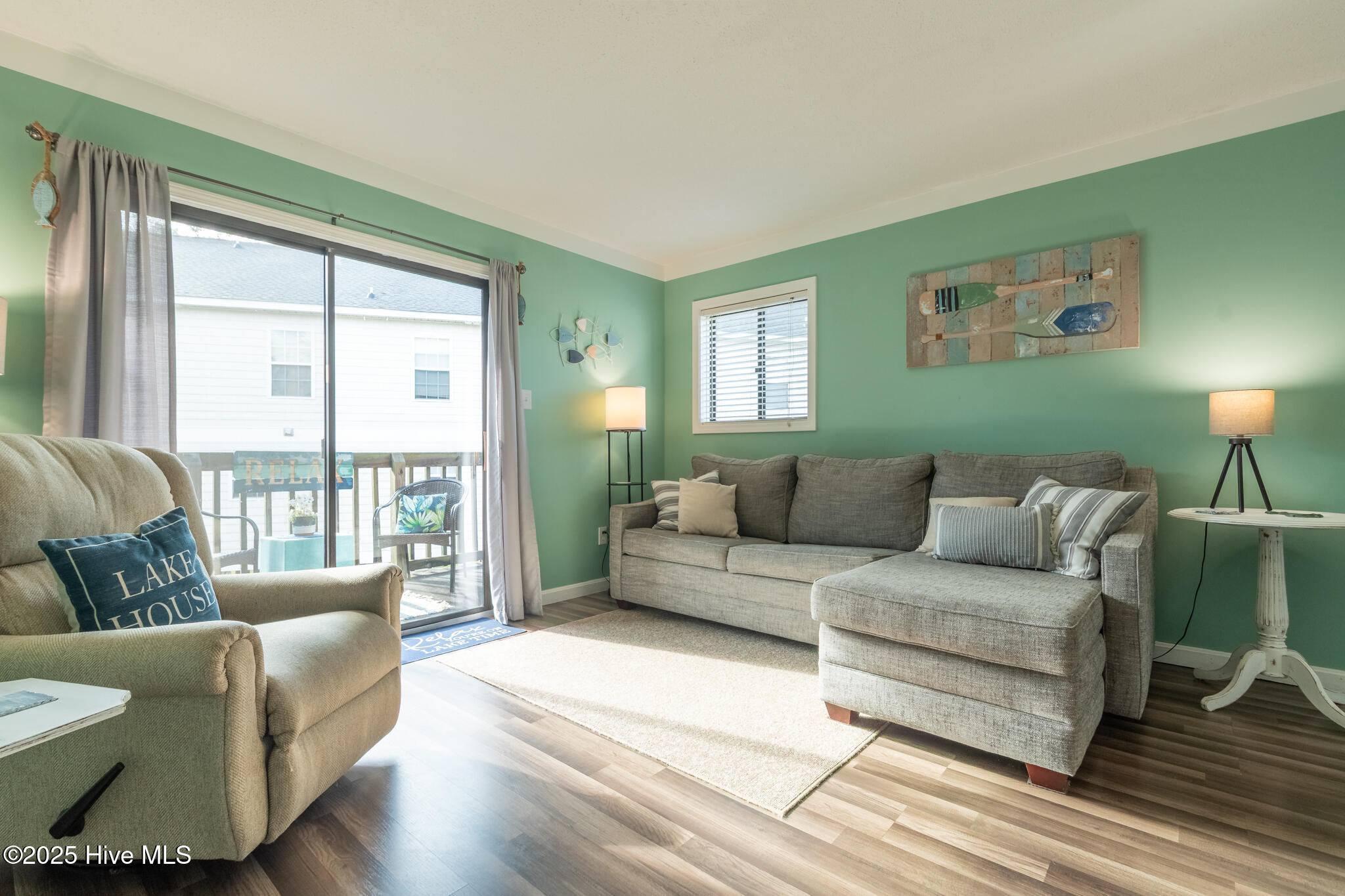 215 Lake Place Condo Drive, 215