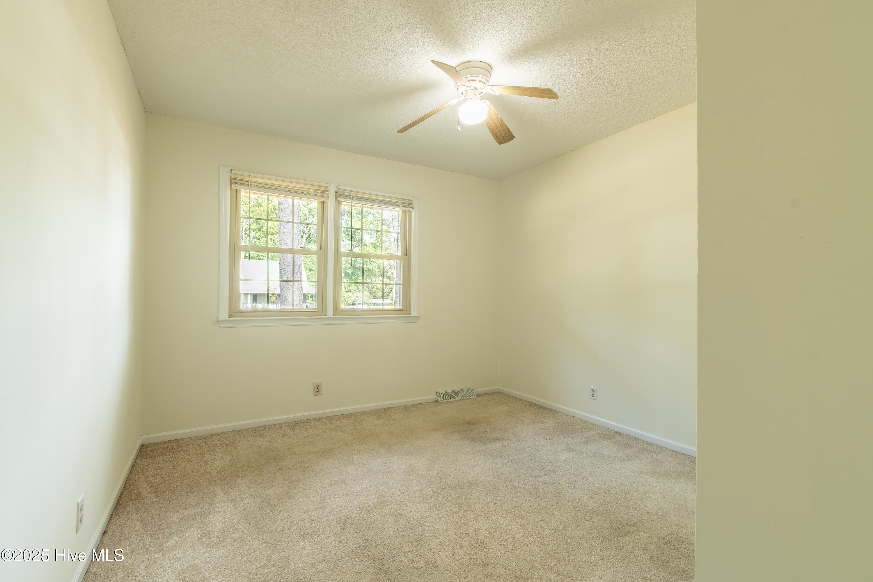 1600 Winding Creek Road