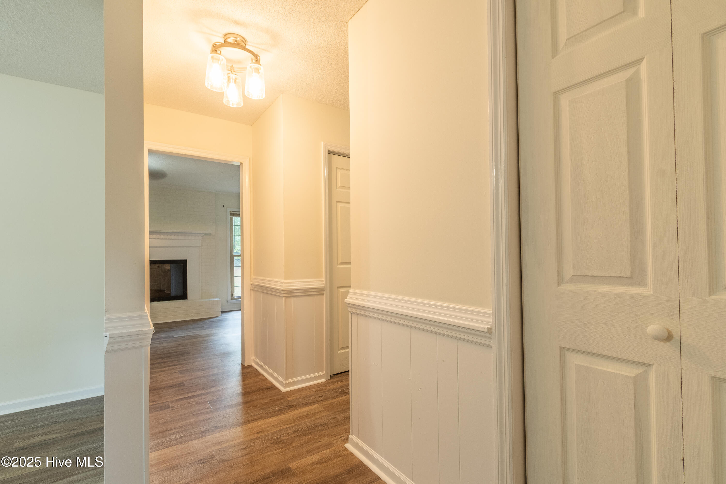 1600 Winding Creek Road