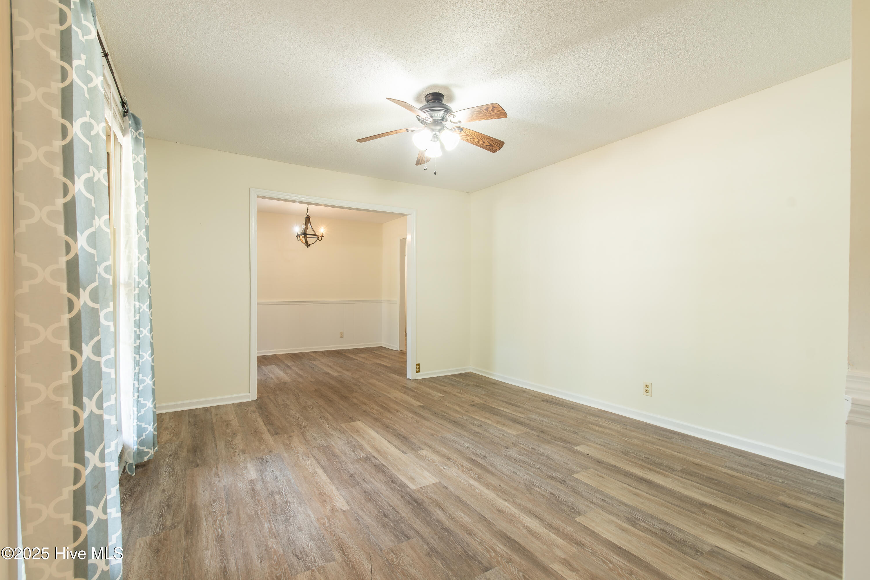 1600 Winding Creek Road