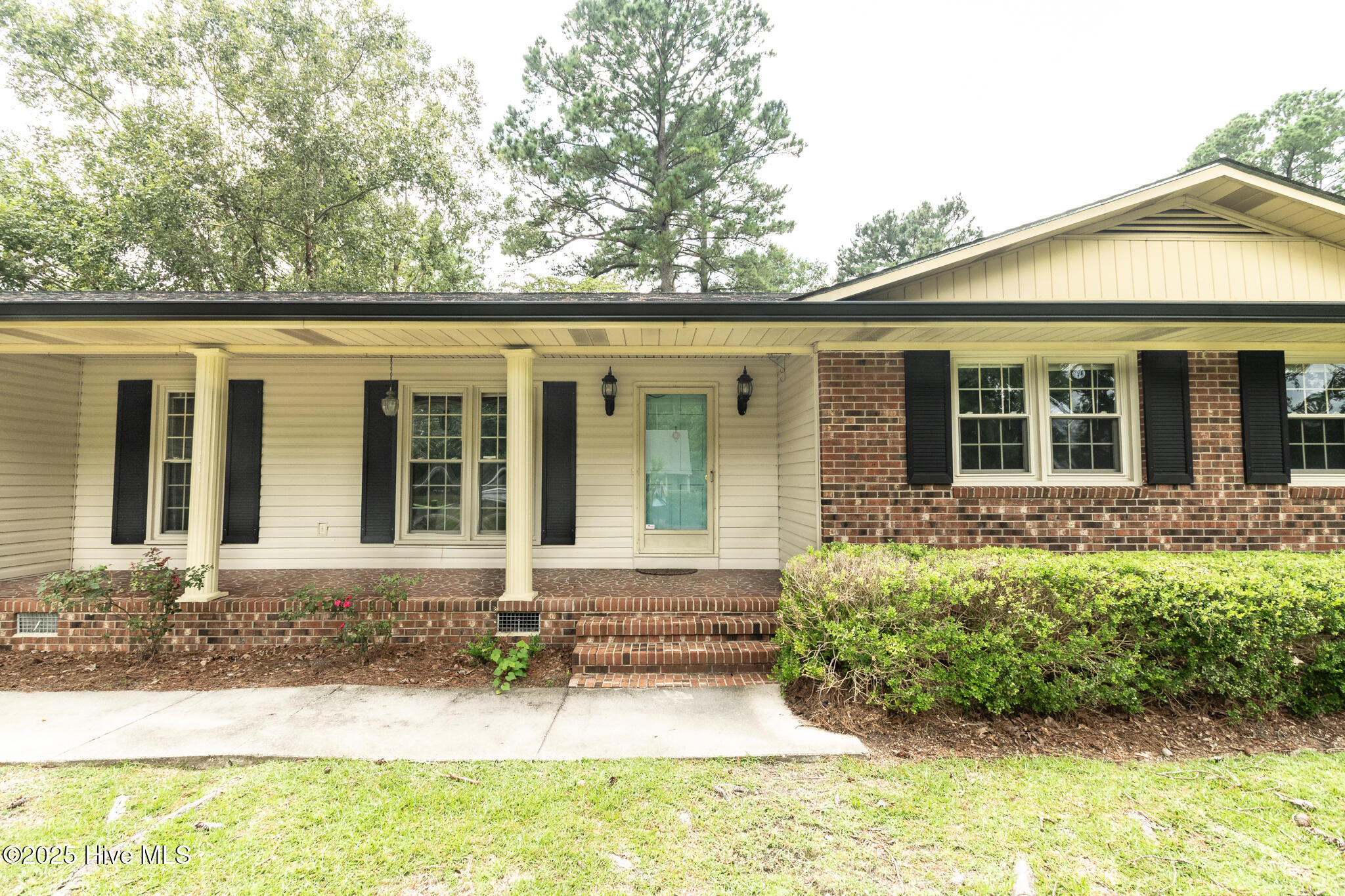 1600 Winding Creek Road