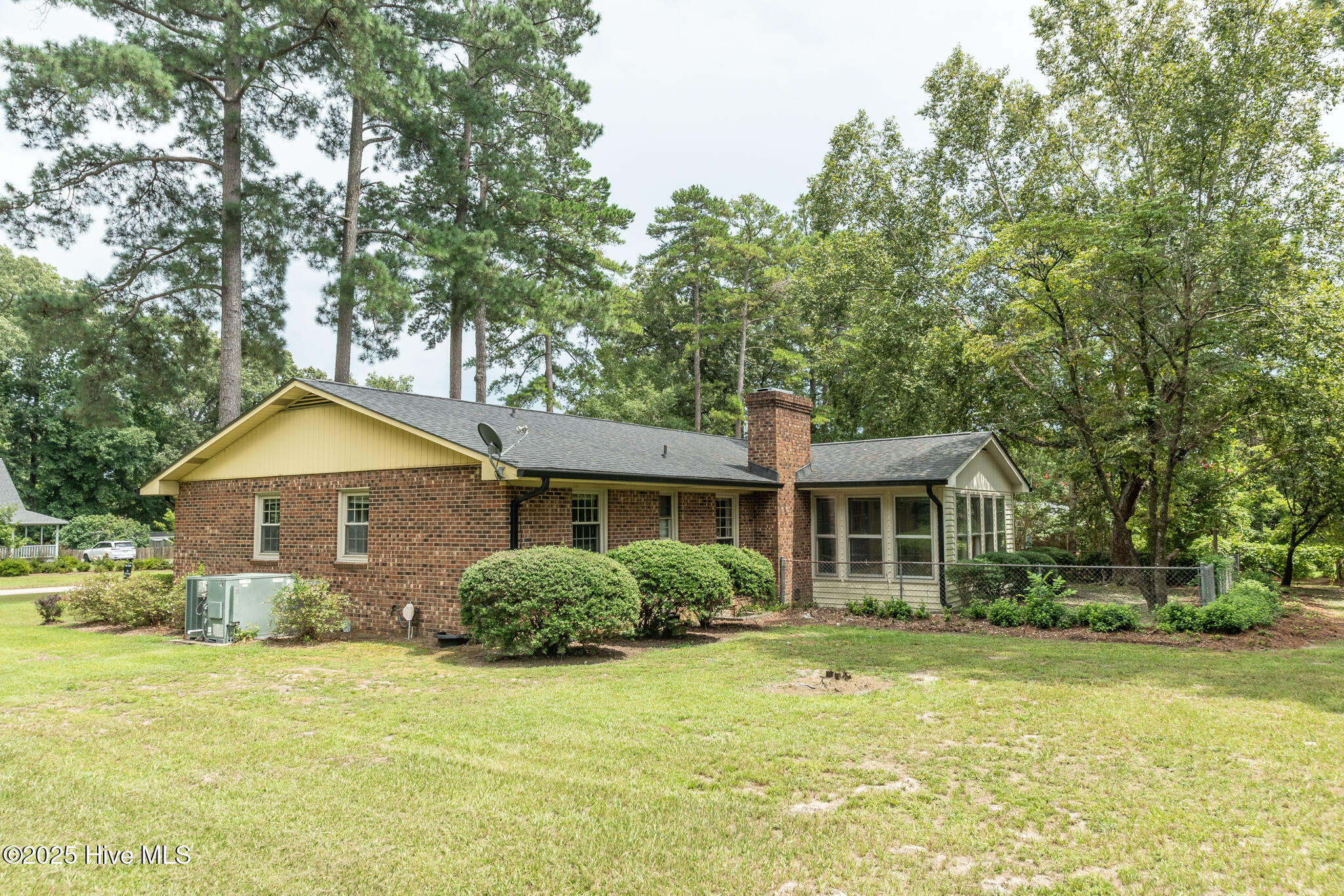 1600 Winding Creek Road