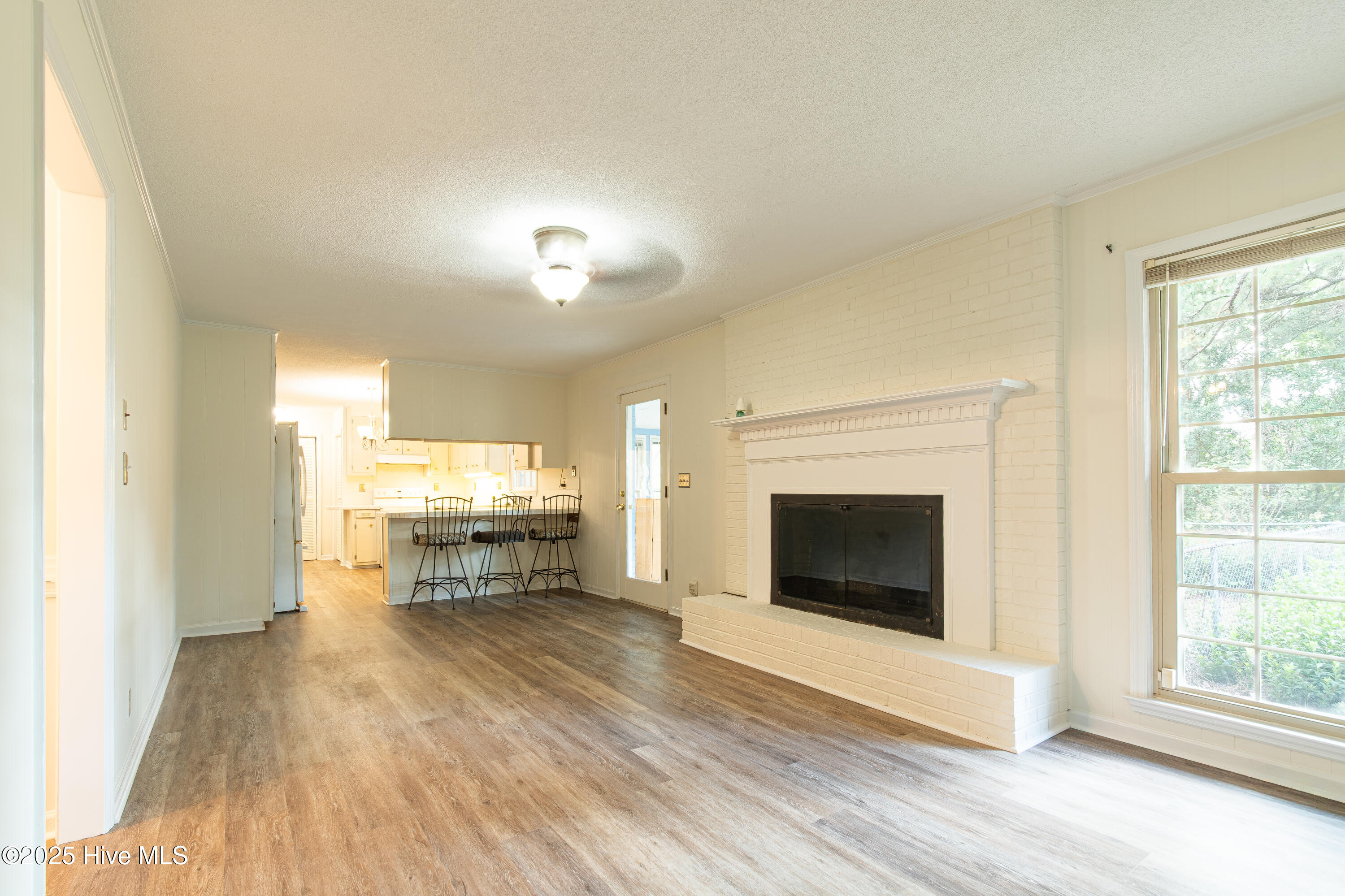 1600 Winding Creek Road