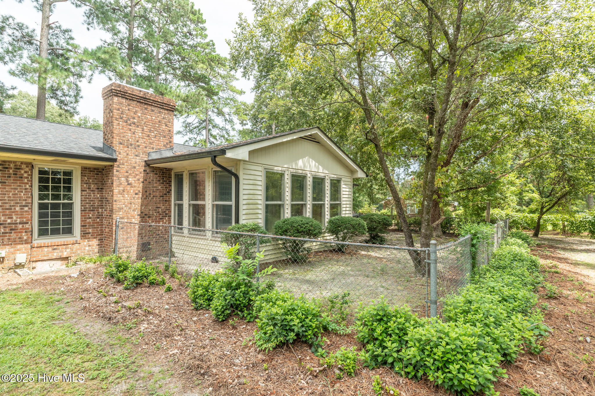 1600 Winding Creek Road