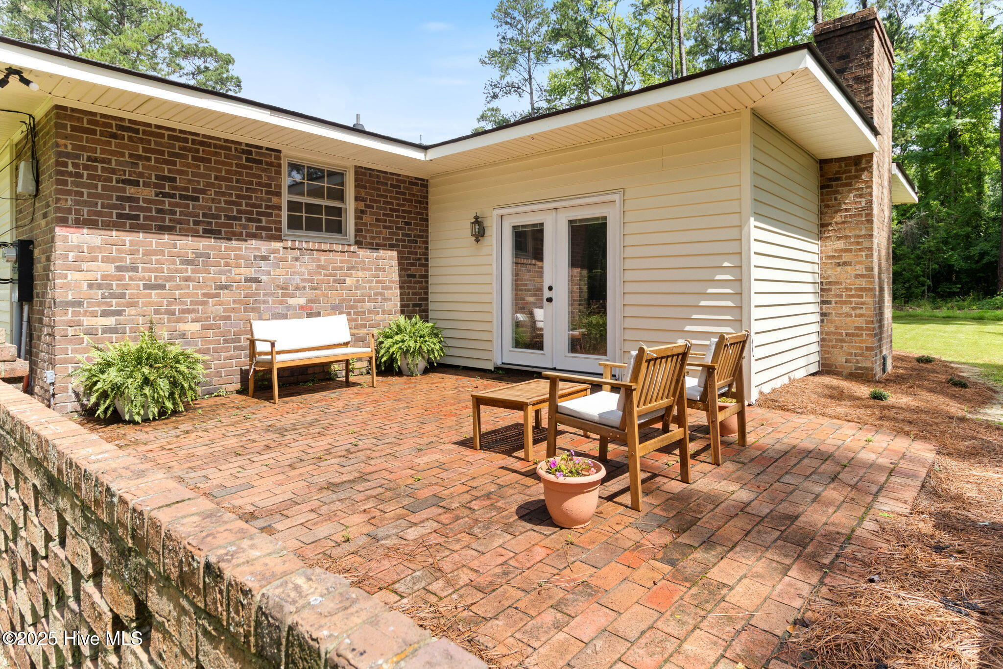 84 White Pine Road