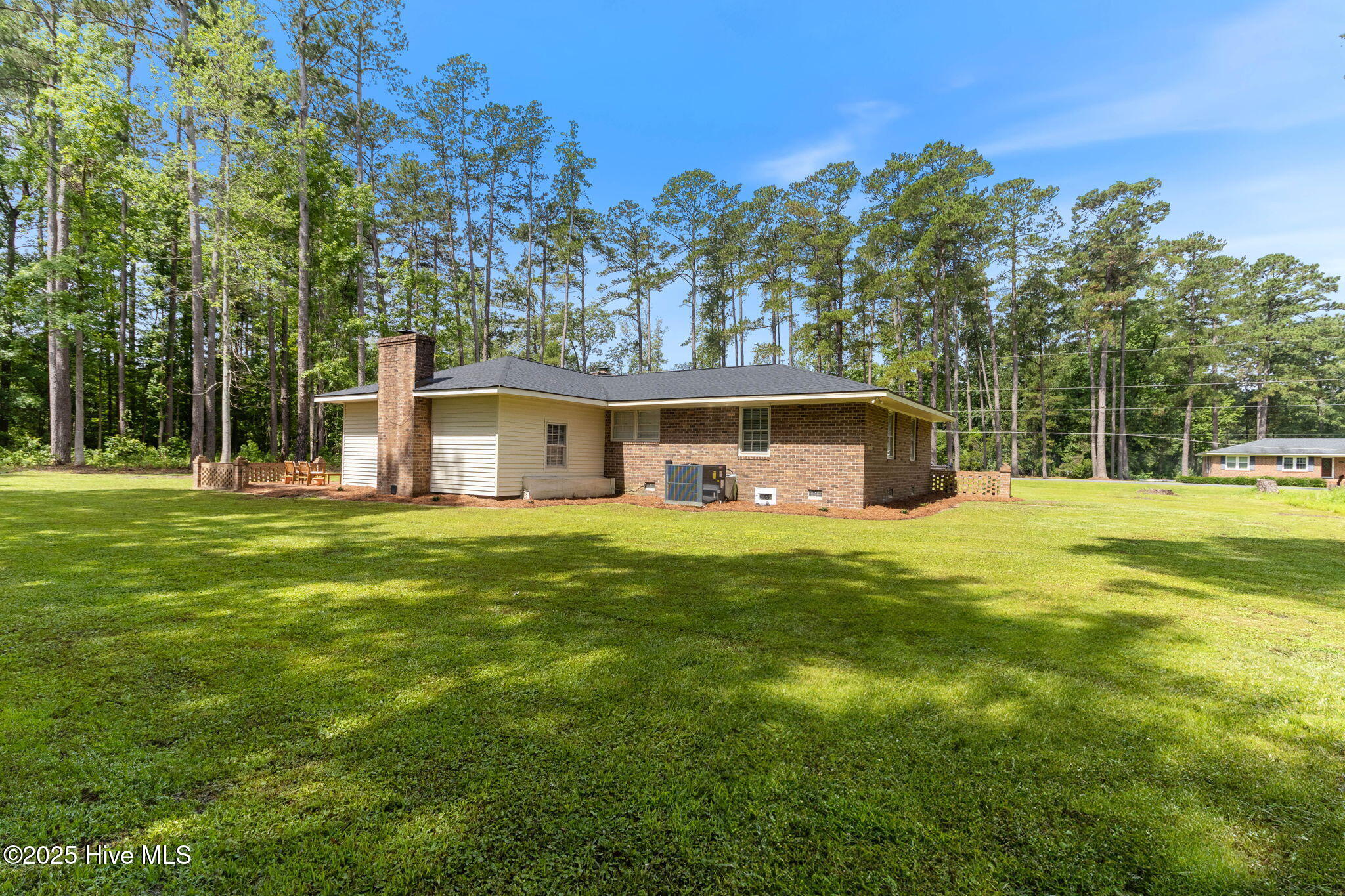84 White Pine Road