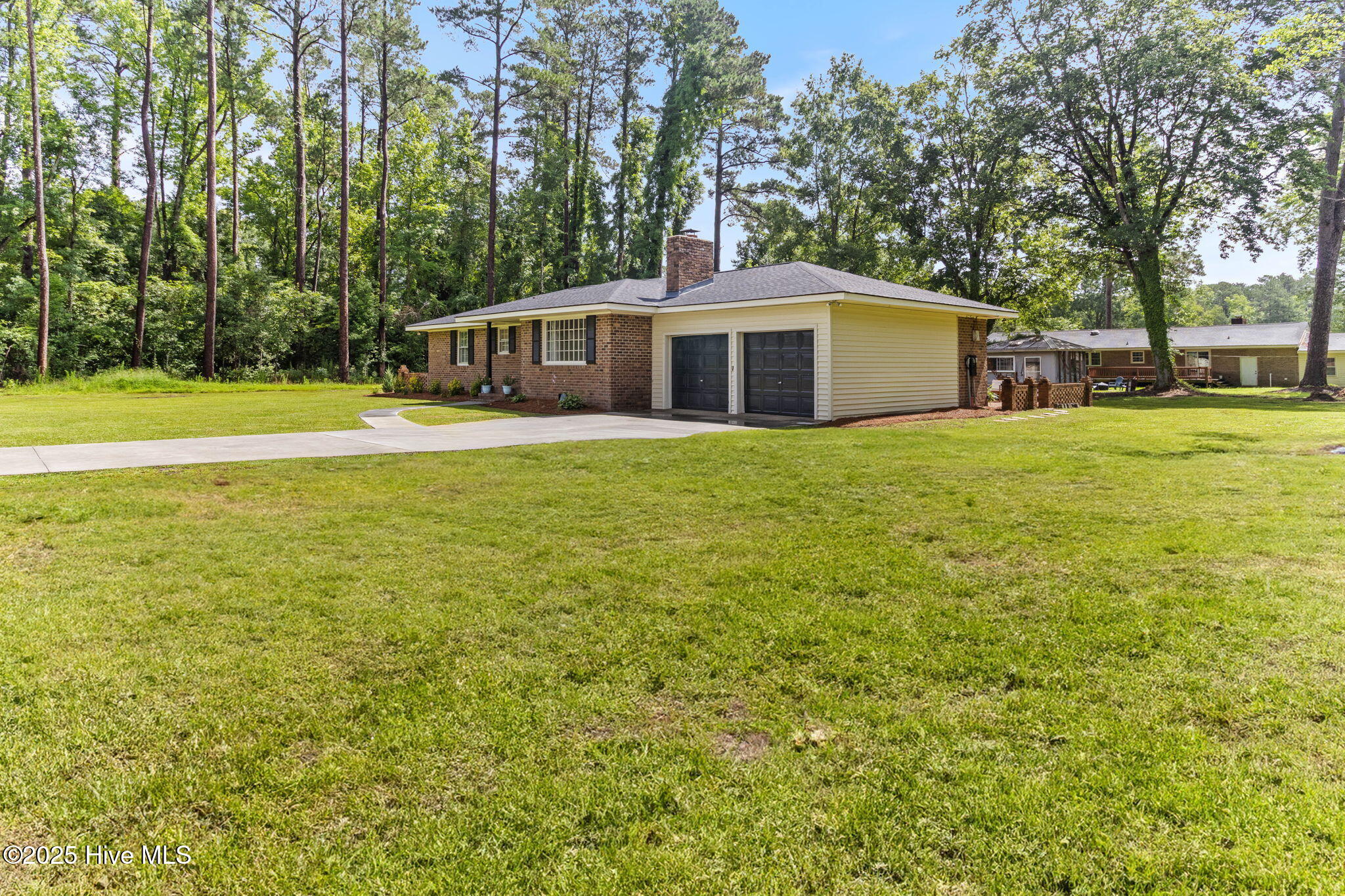 84 White Pine Road