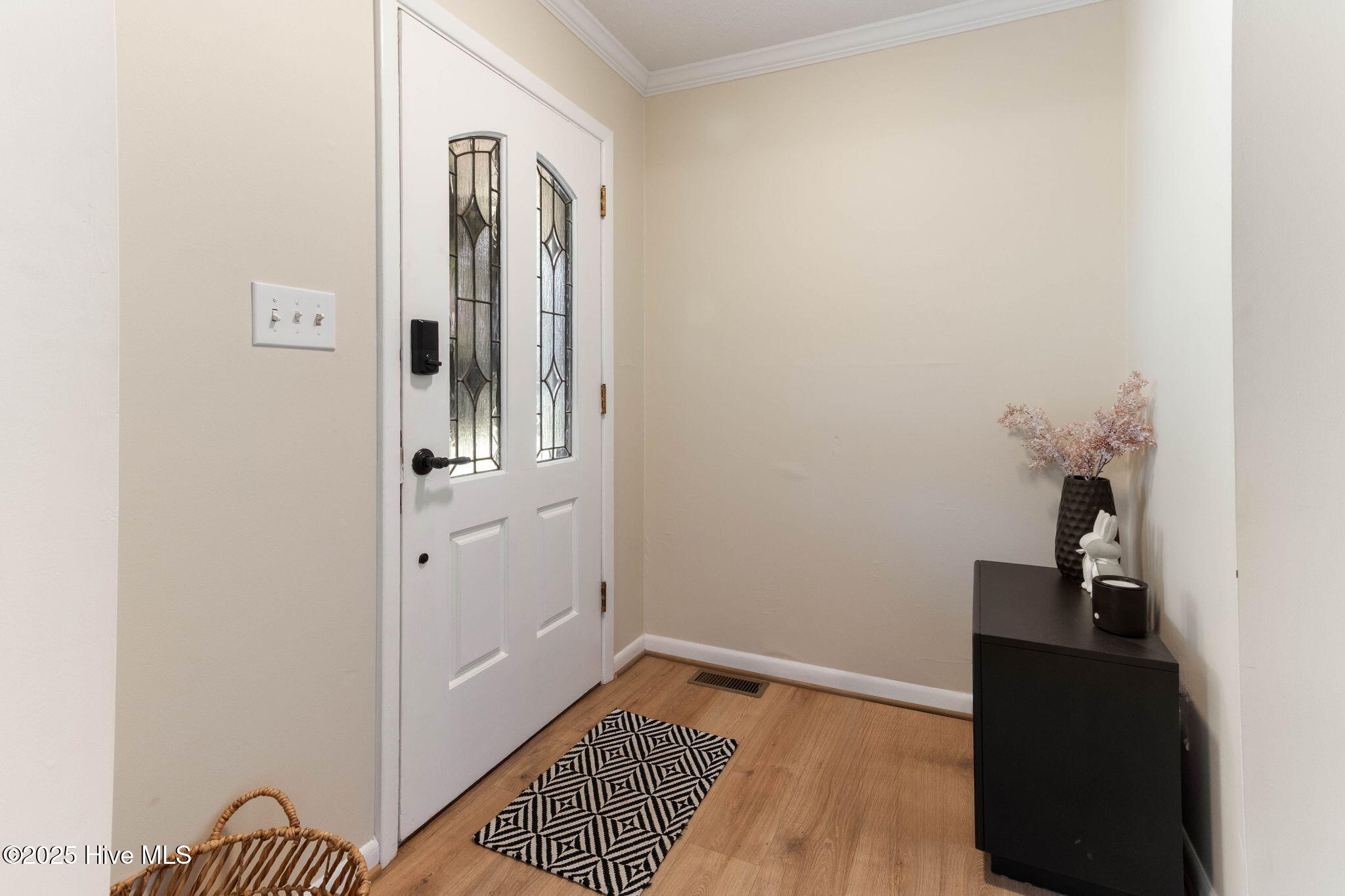 84 White Pine Road