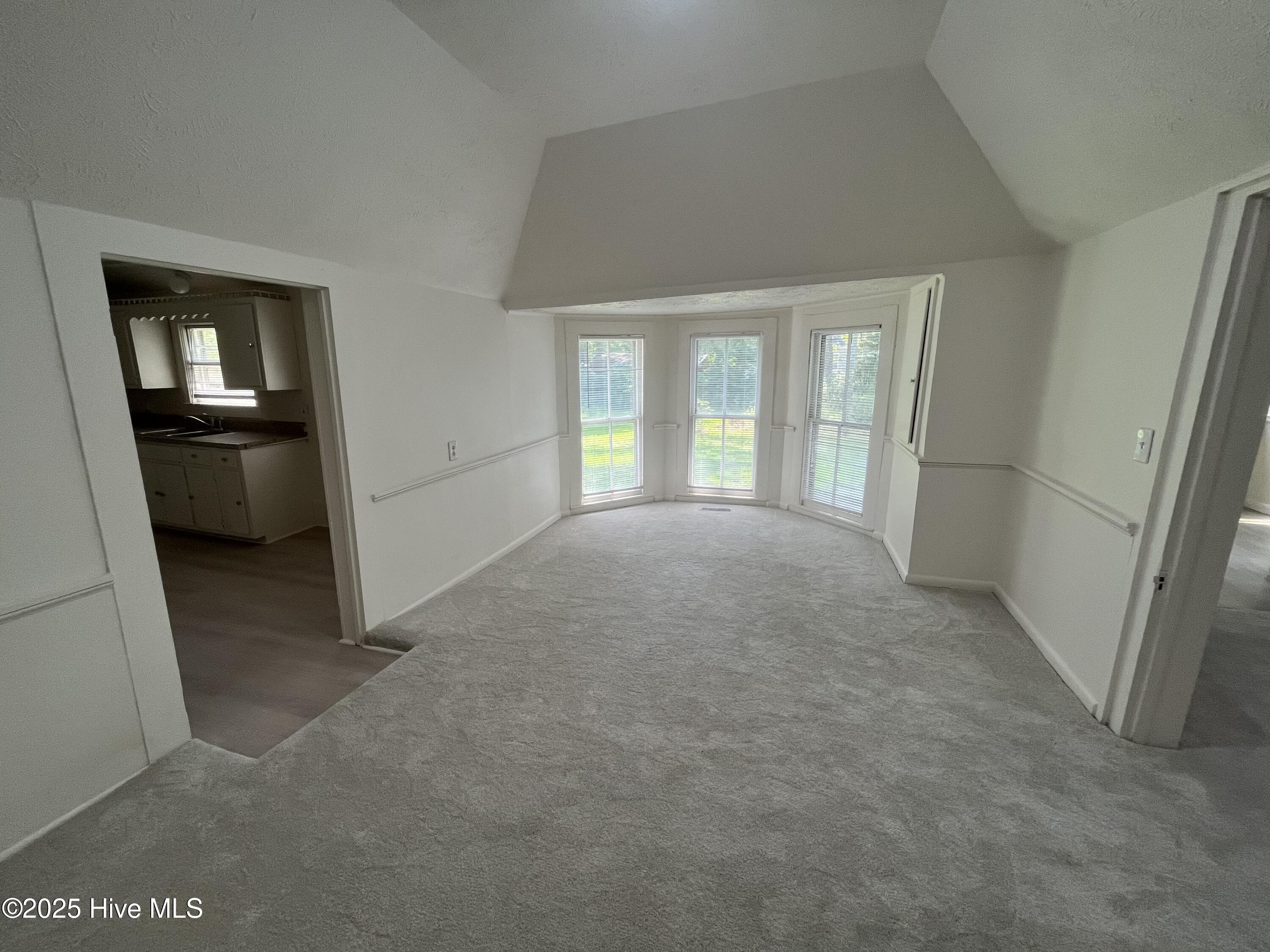 148 N Mitchell Ford Road