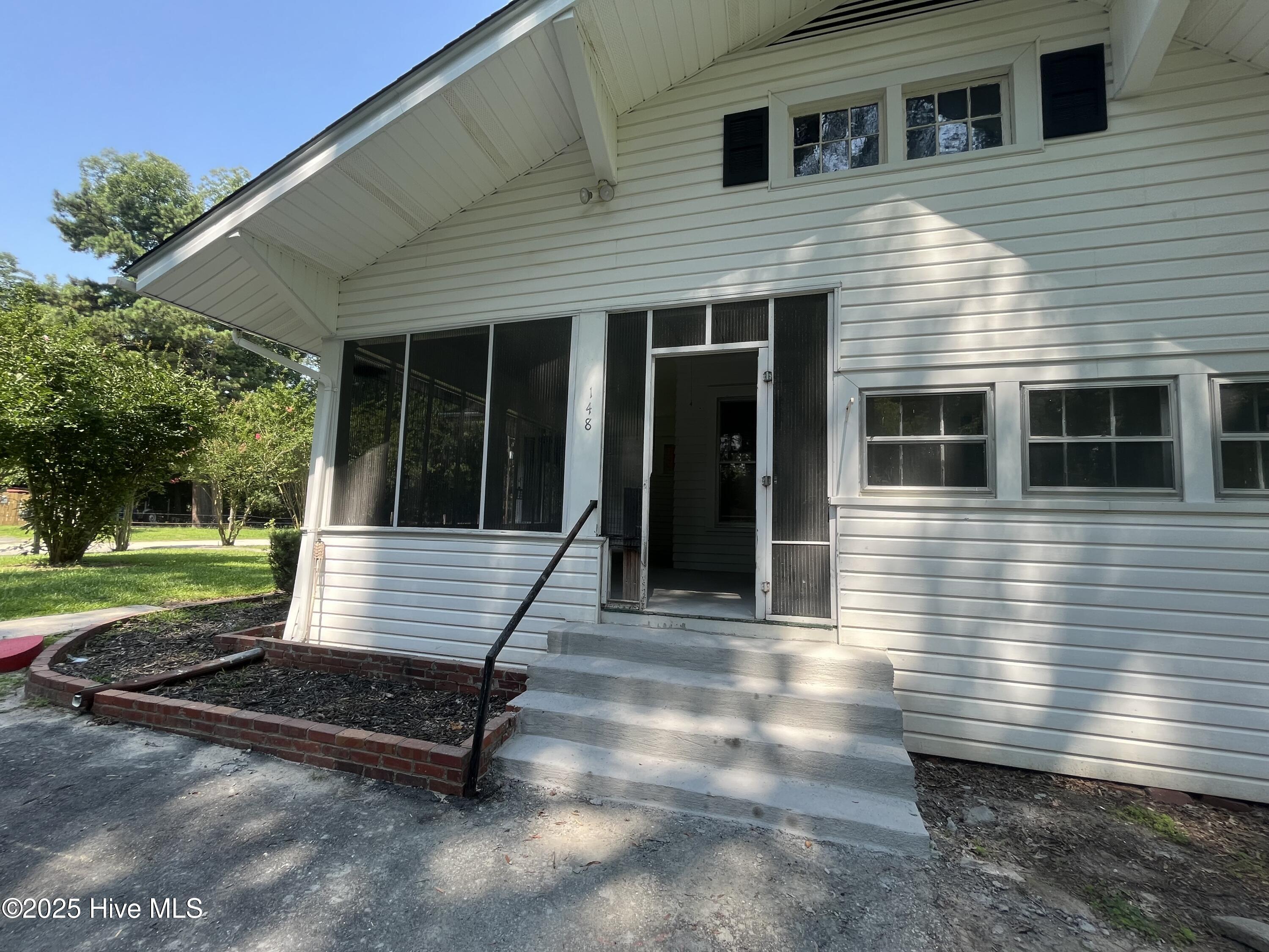 148 N Mitchell Ford Road