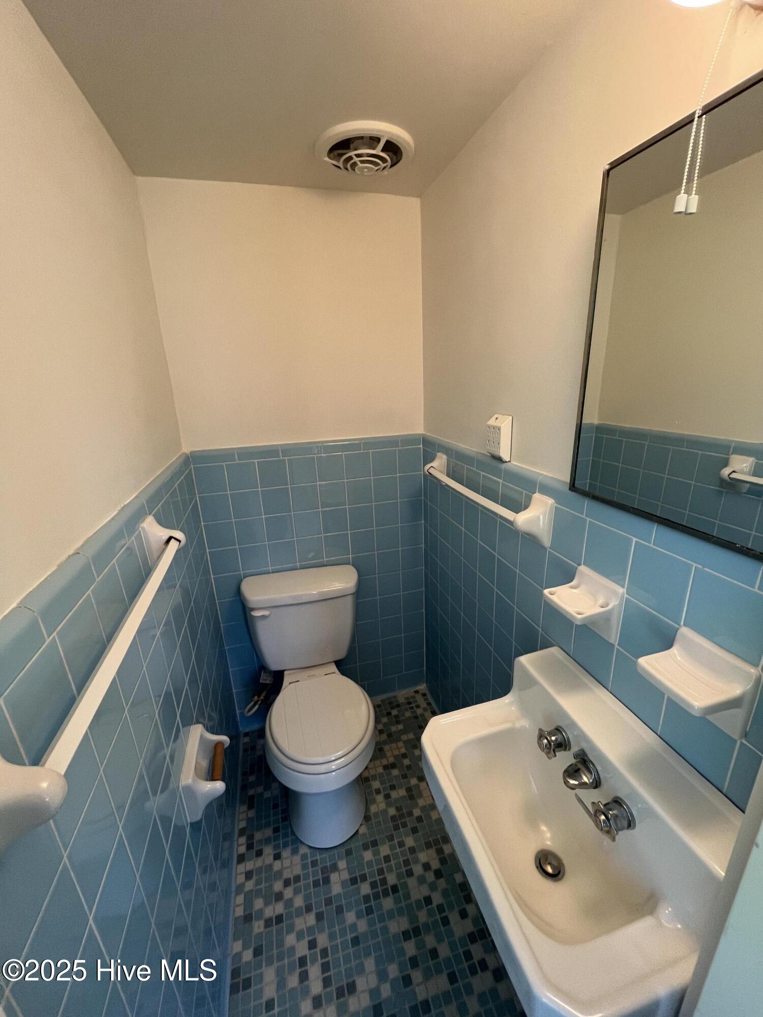 148 N Mitchell Ford Road