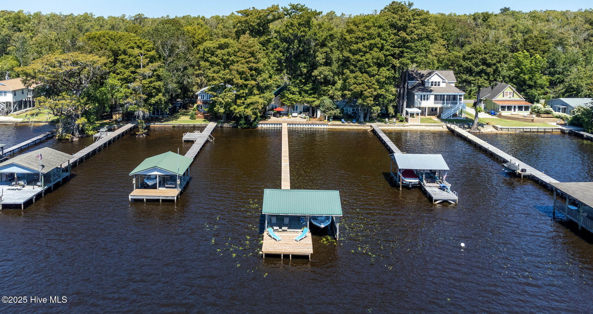 712 Canal Cove Road