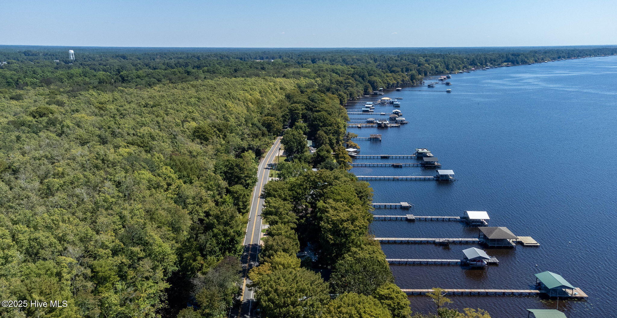 712 Canal Cove Road