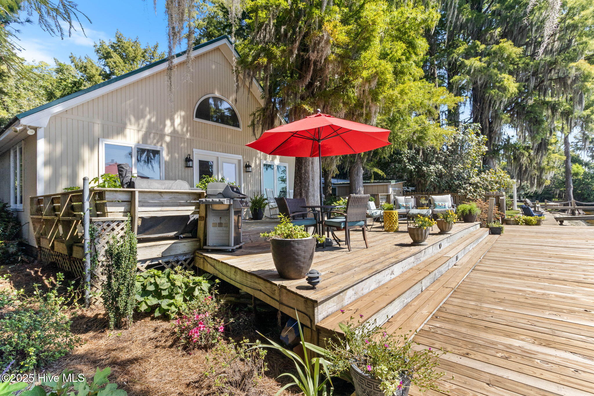 712 Canal Cove Road